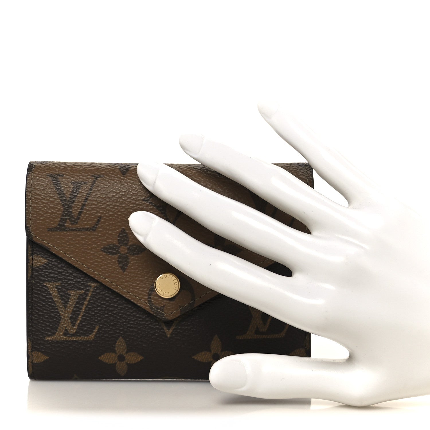 Reverse Monogram Victorine Wallet