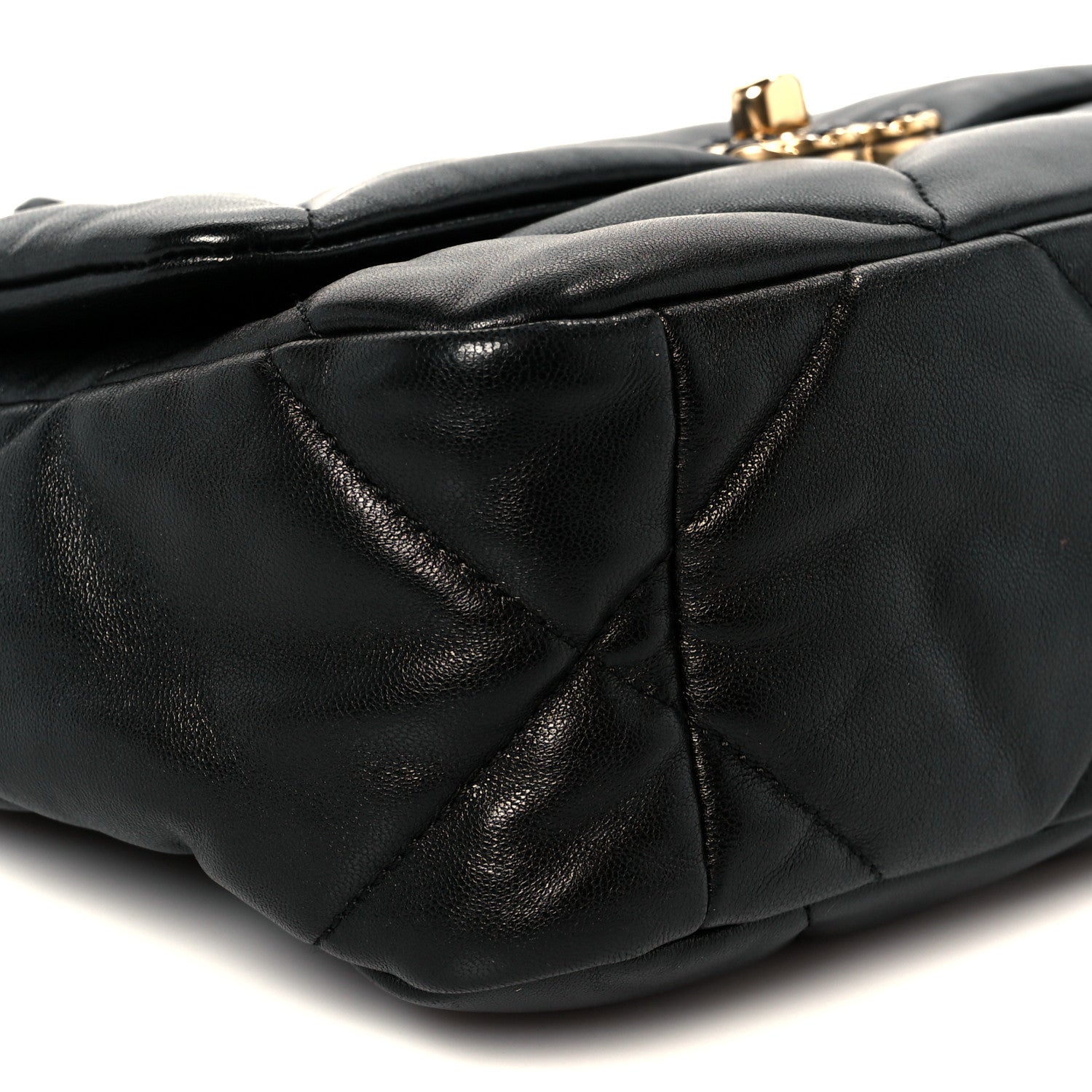 Goatskin Quilted Medium Chanel 19 Flap Black