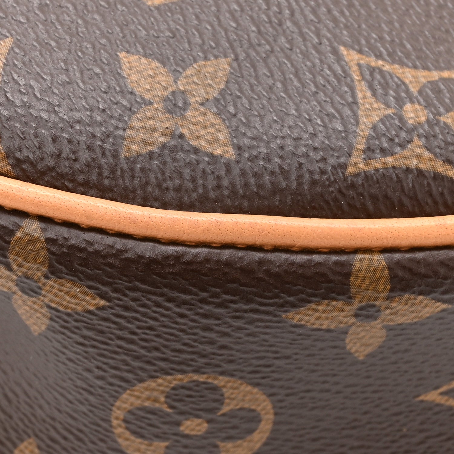 Monogram Loop