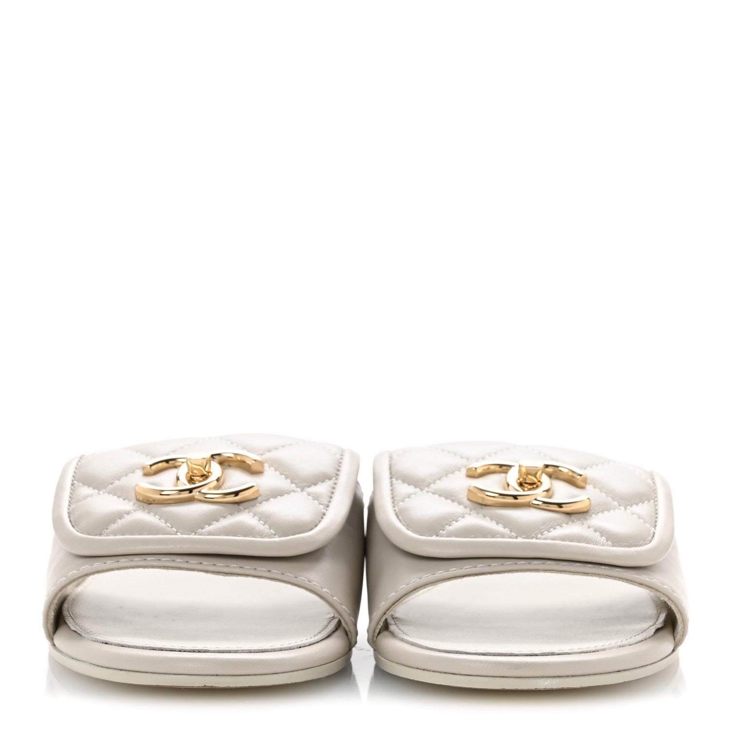 Lambskin Quilted Turnlock Flat Mules 35.5 Light Grey
