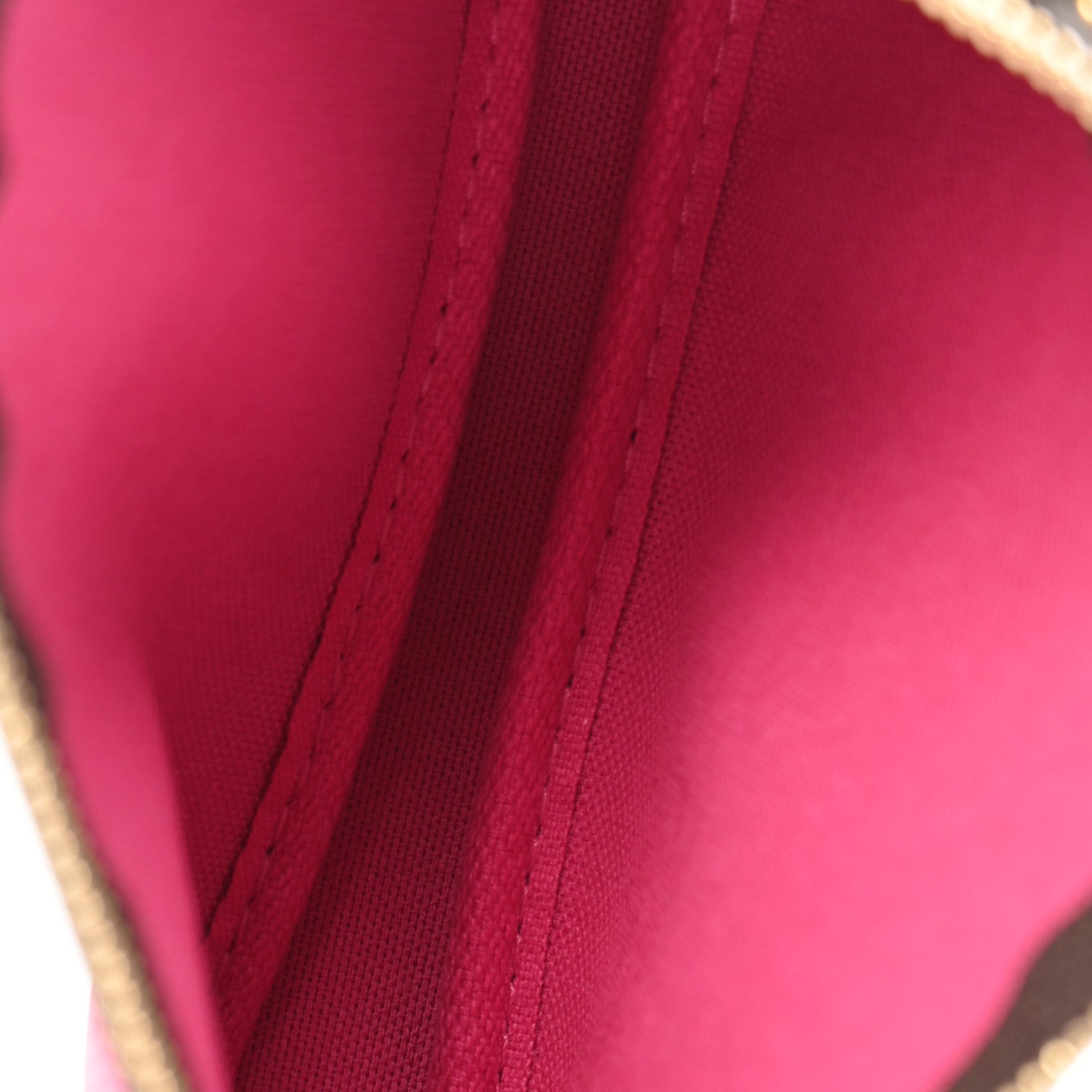 Monogram 2018 Christmas Animation Mini Bears Pochette Accessories