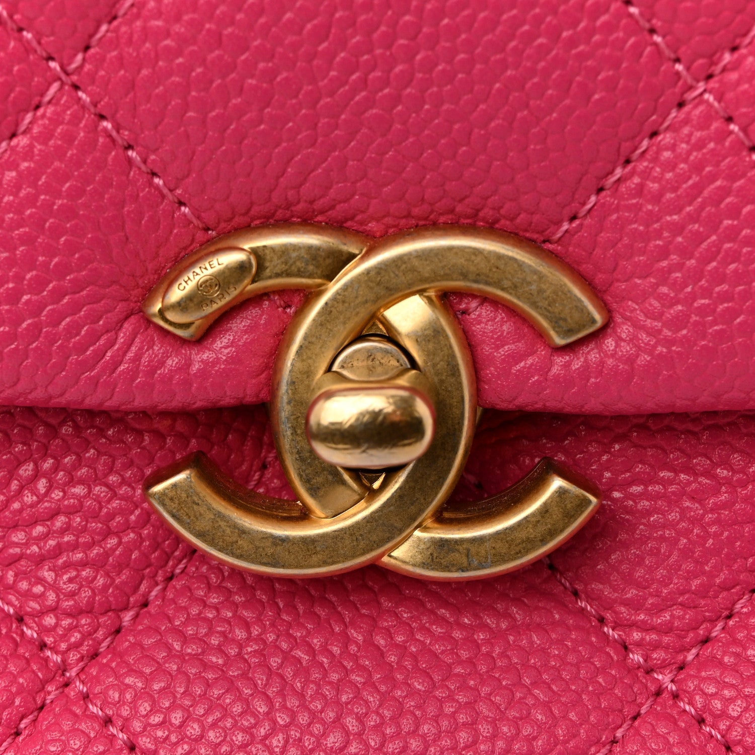 Shiny Caviar Quilted Small Chain Melody Flap Dark Pink