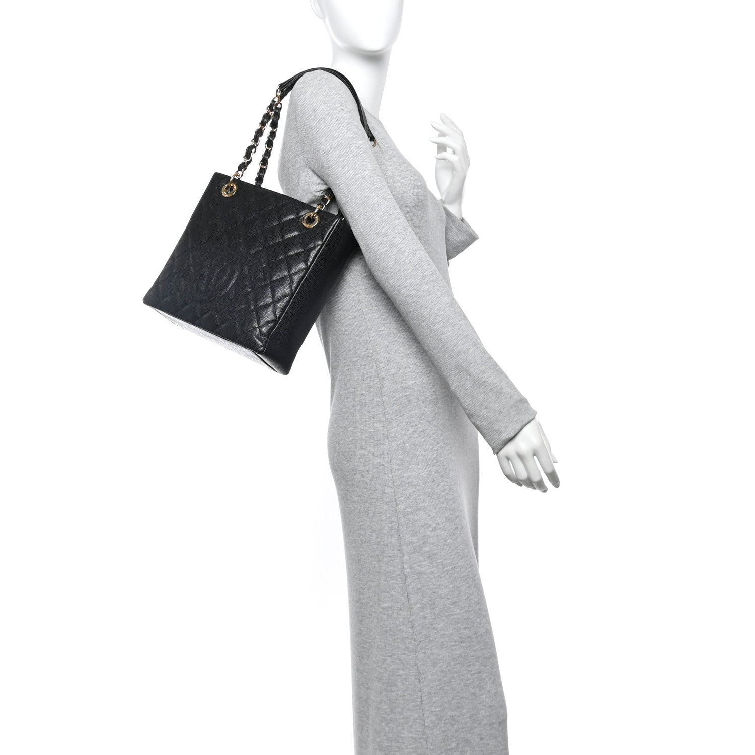 Caviar Quilted Petit Shopping Tote PST Black