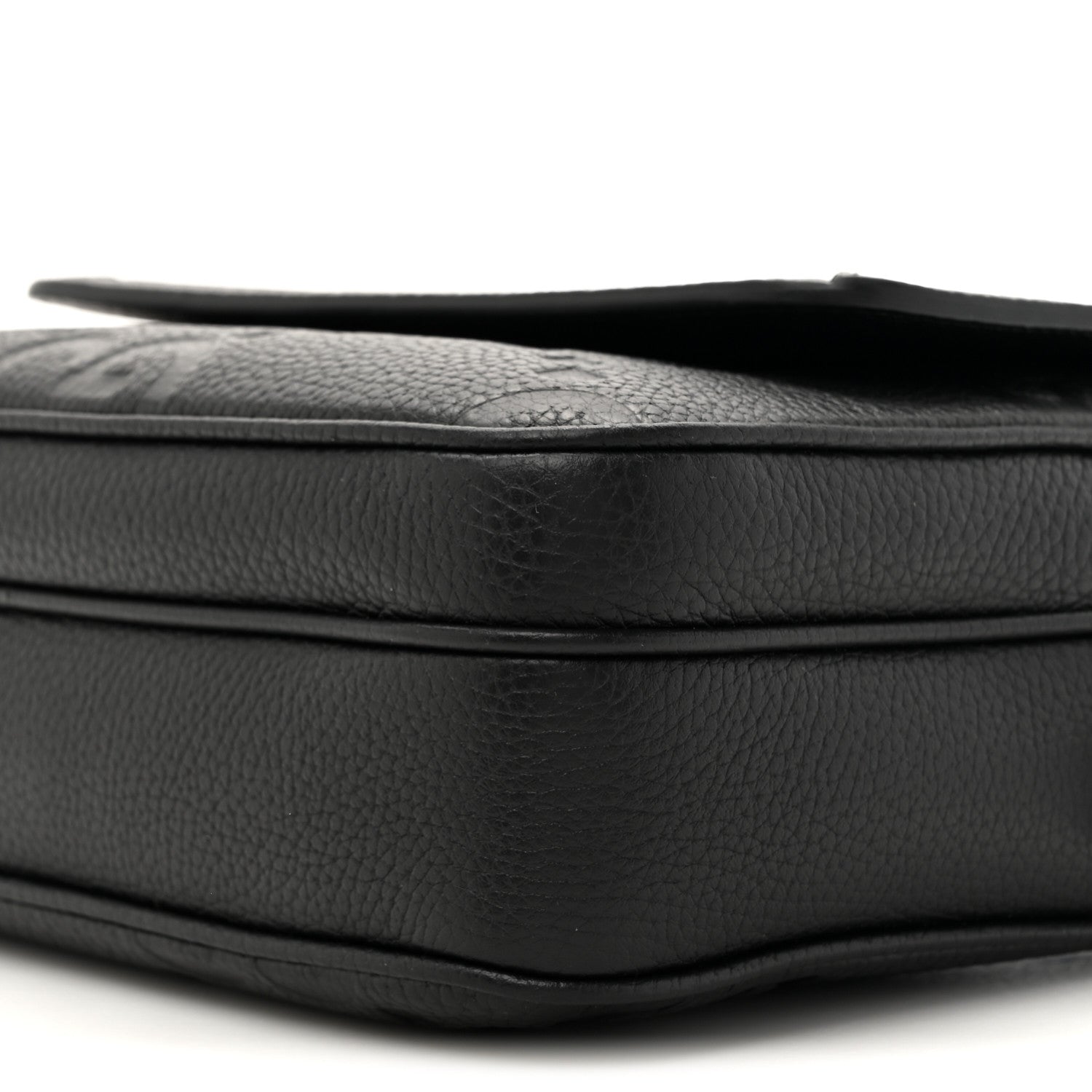 Piuma Calfskin Jumbo GG Embossed Small Messenger Bag Black
