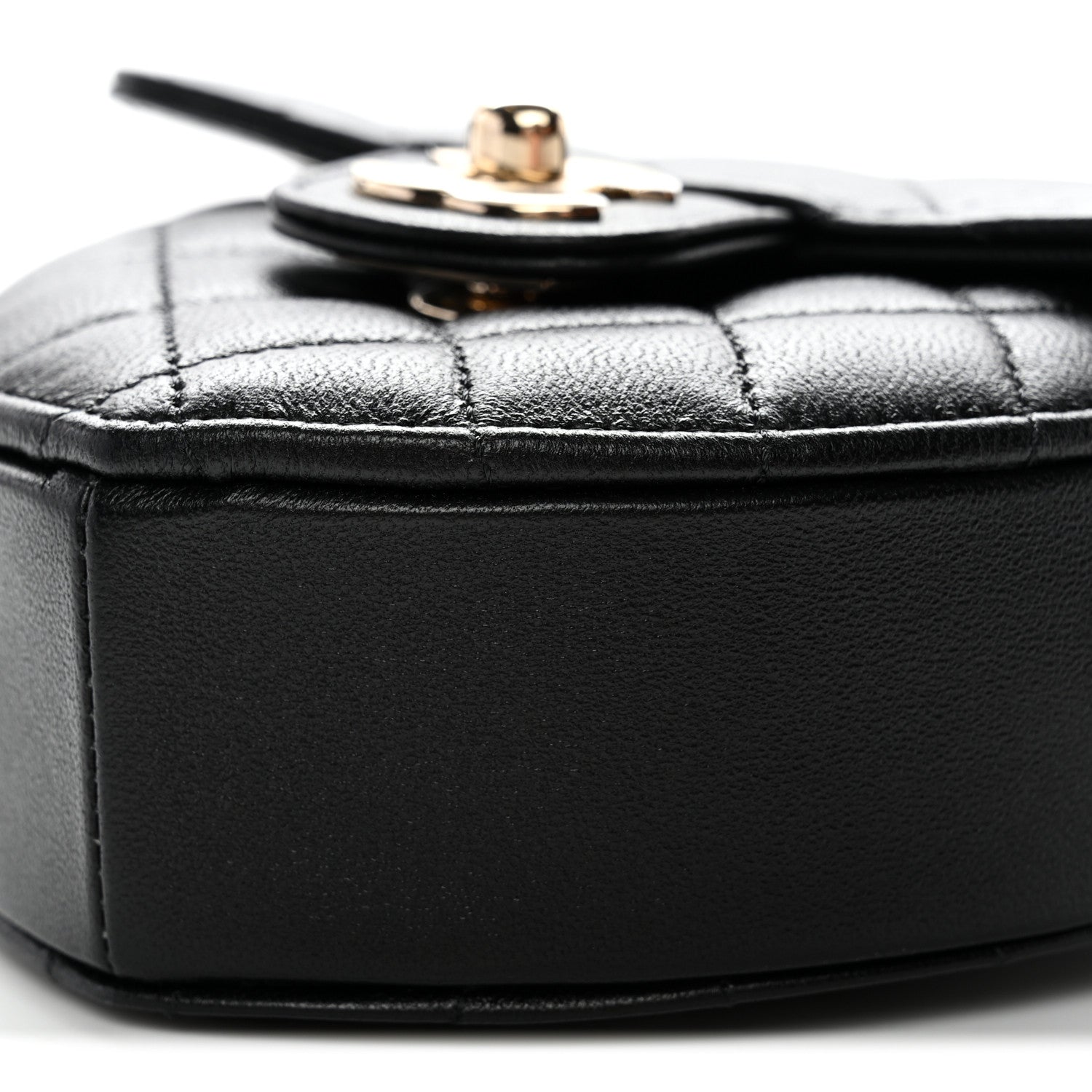 Lambskin Quilted CC In Love Heart Clutch With Chain Black