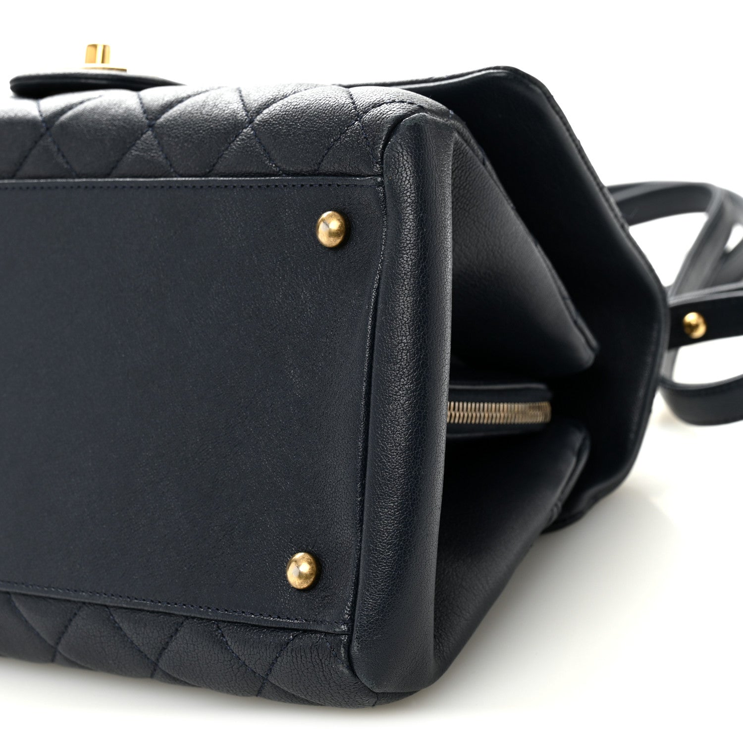 Shiny Sheepskin Quilted Large Trapezio Flap Navy