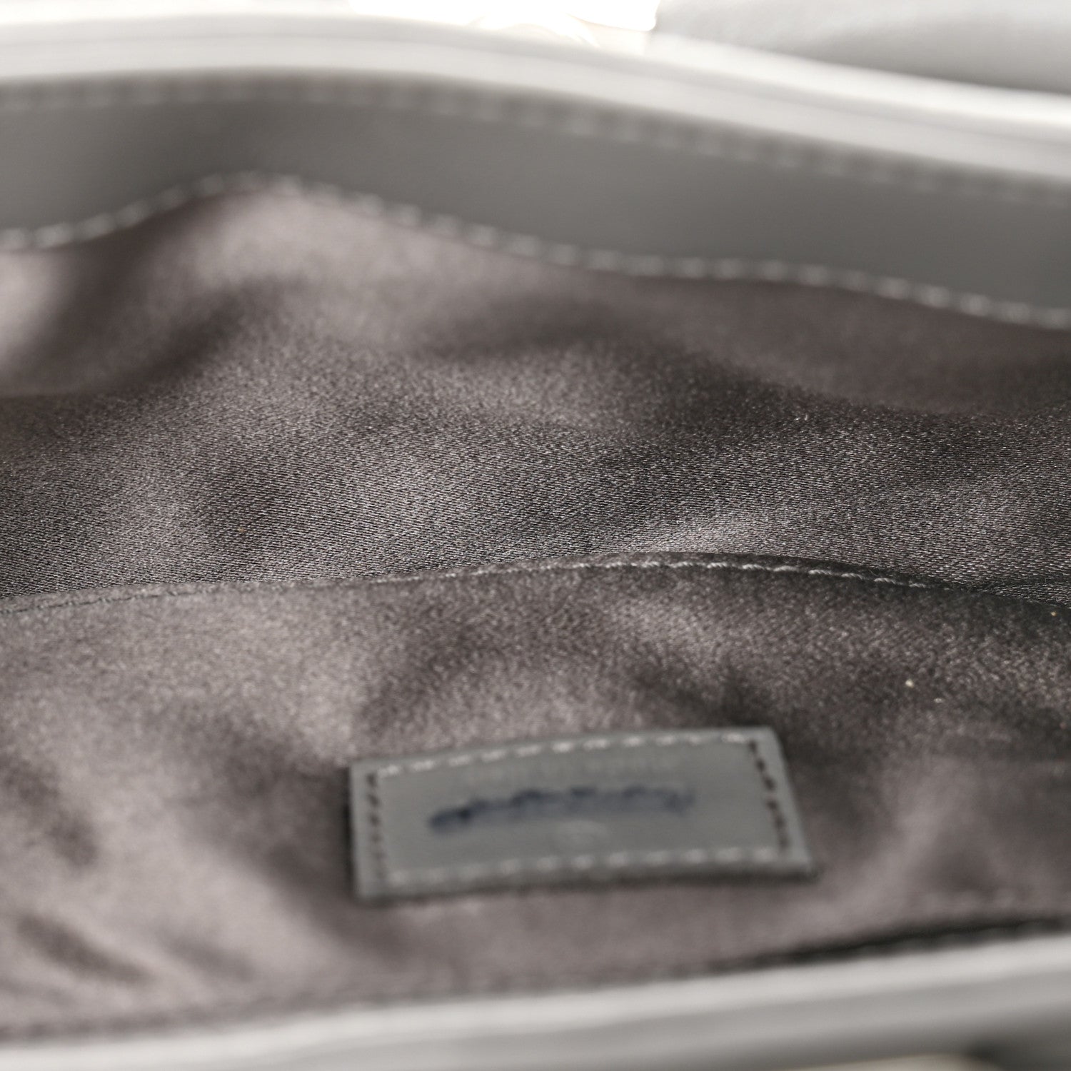 Nappa Vertical Matelasse Small Maxi Horsebit Chain Shoulder Bag Gray