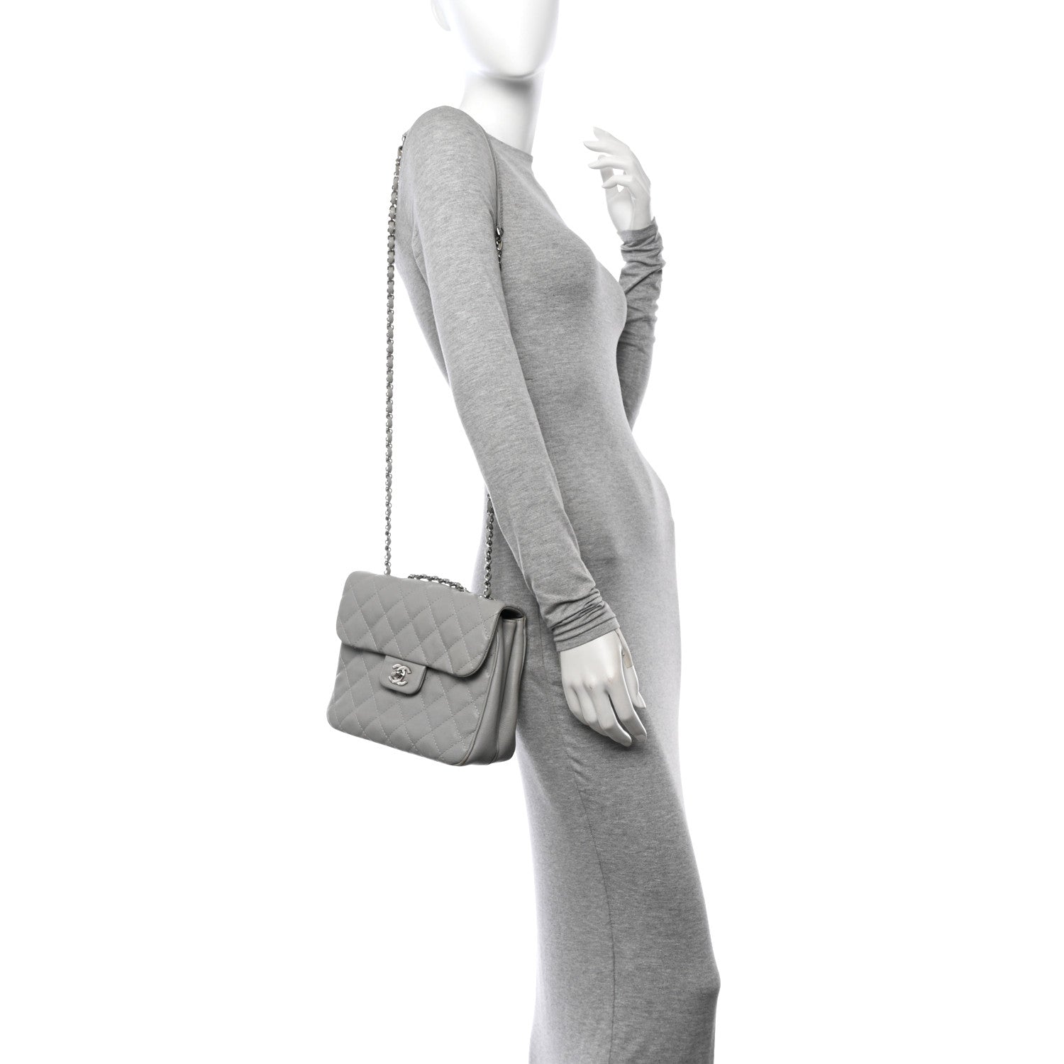 Caviar Quilted Medium Urban Companion Flap Grey