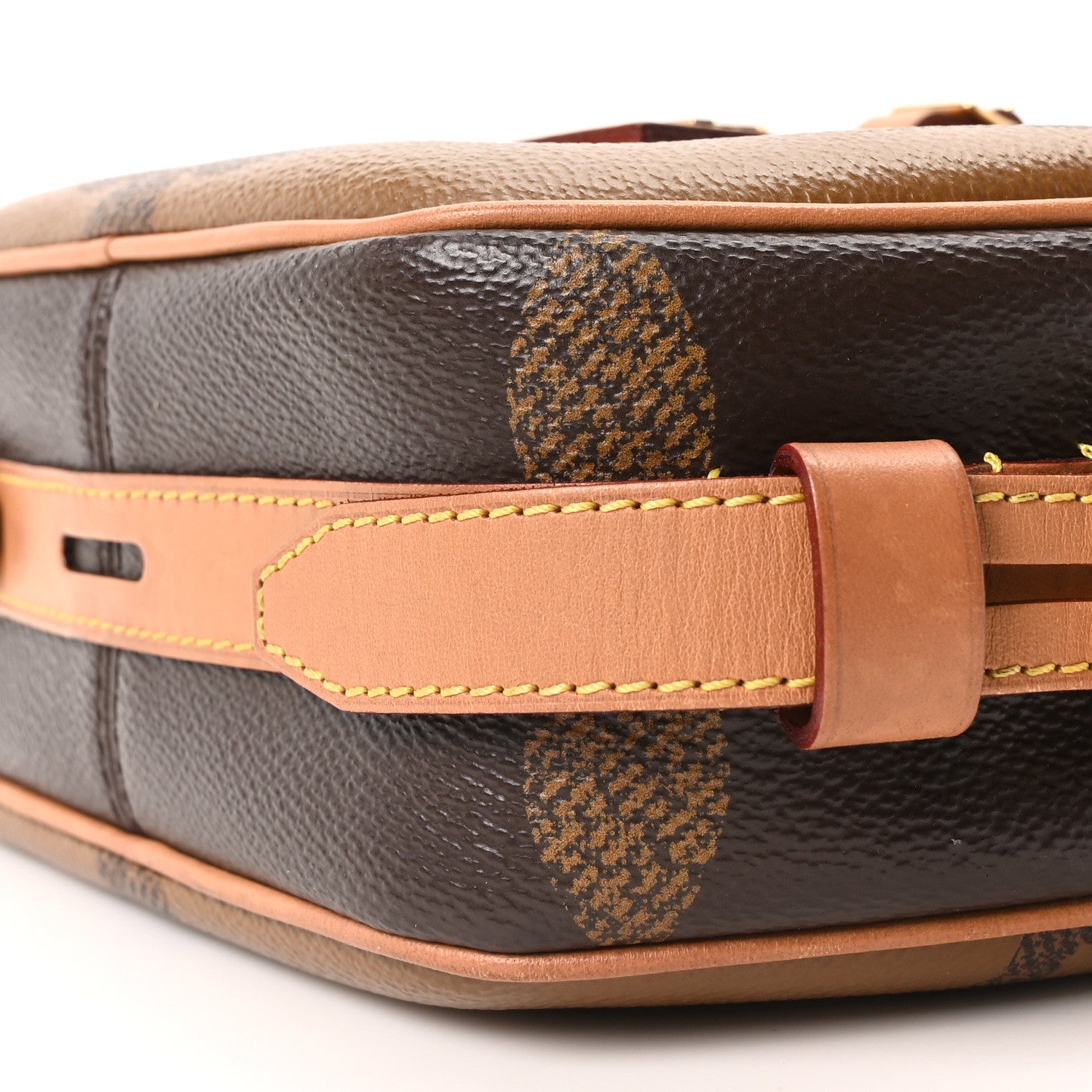 Reverse Monogram Giant Boite Chapeau Souple