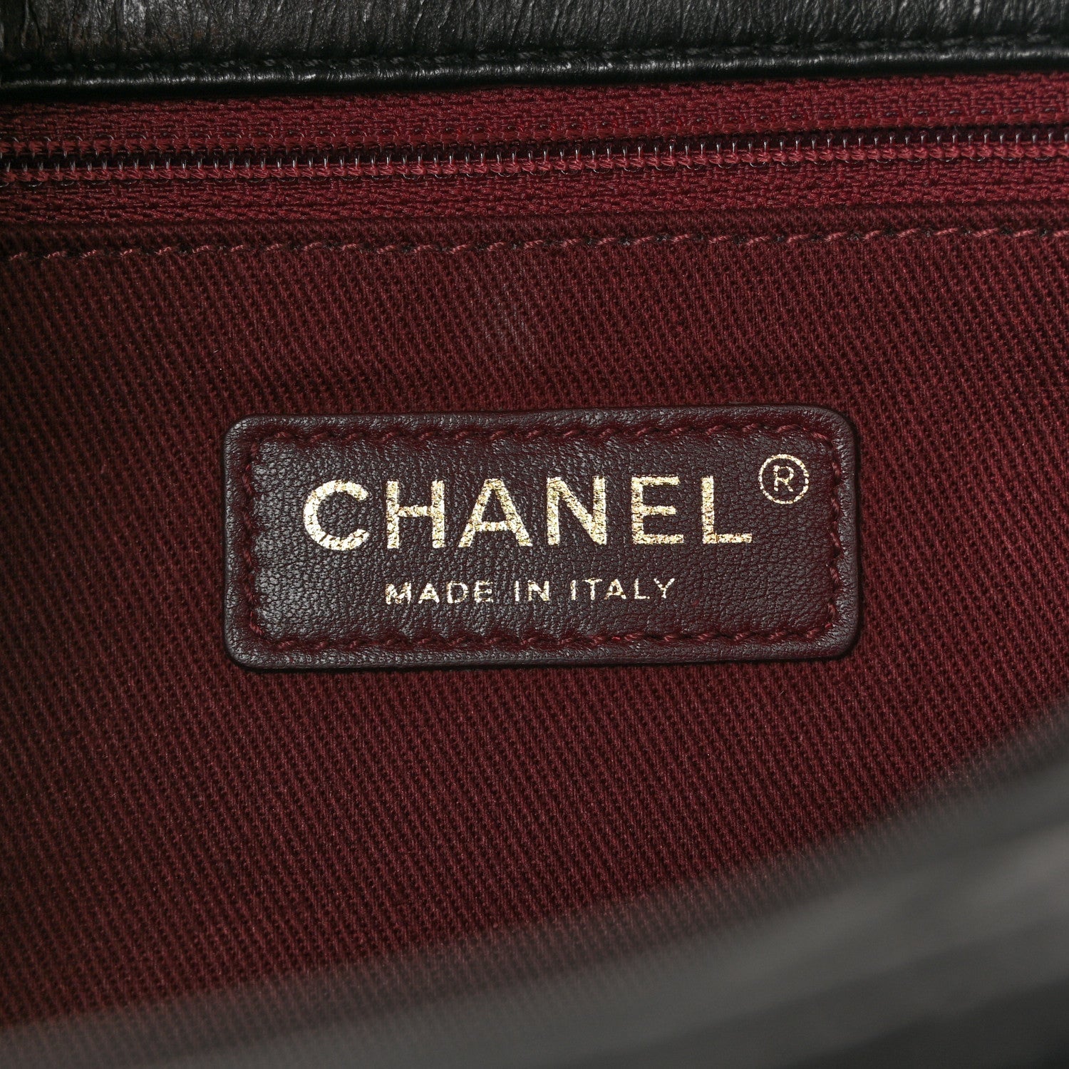 Glazed Calfskin Quilted Large Perfect Edge Flap Black