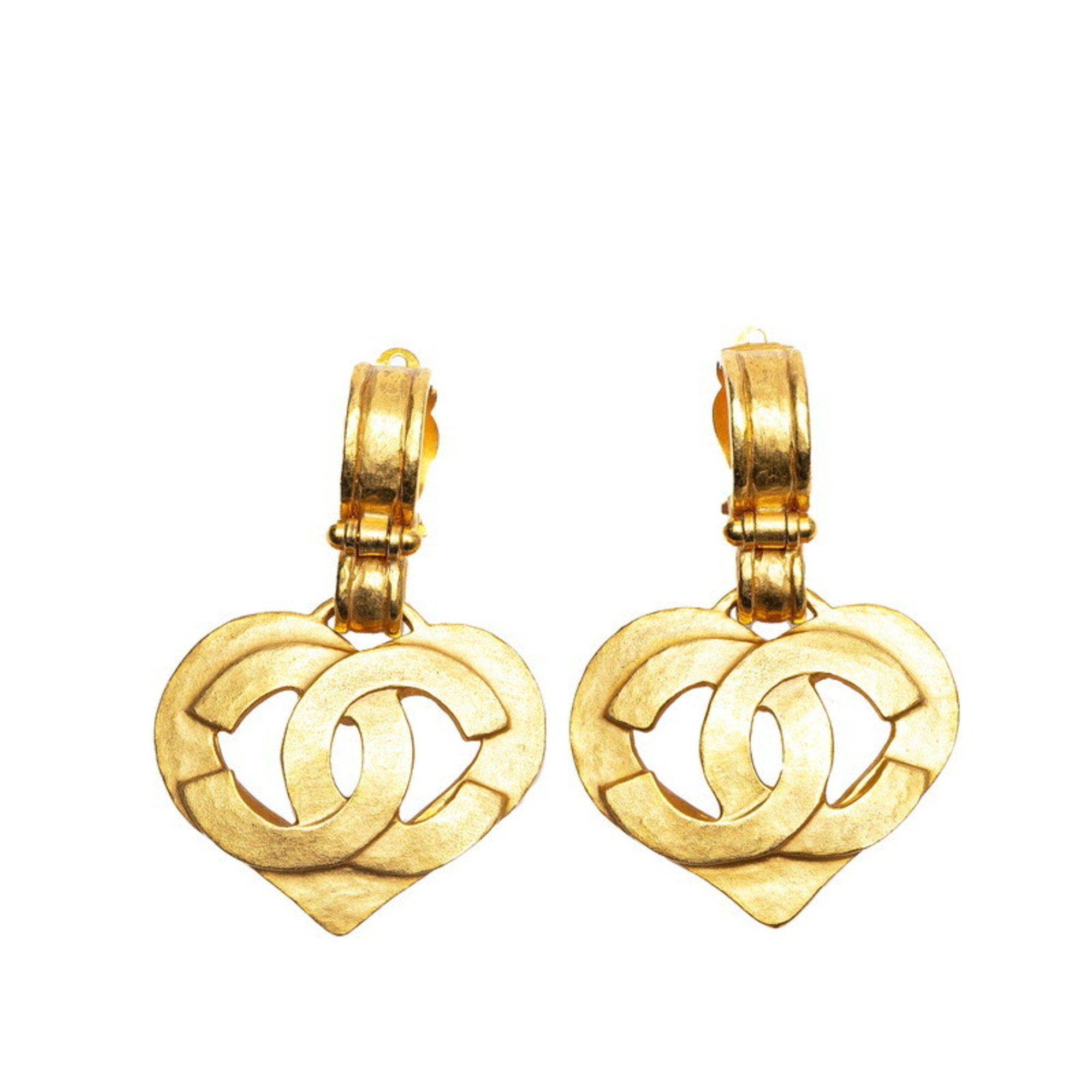 CC Logo Heart Clip-On Earrings Metal Gold-Tone Metal