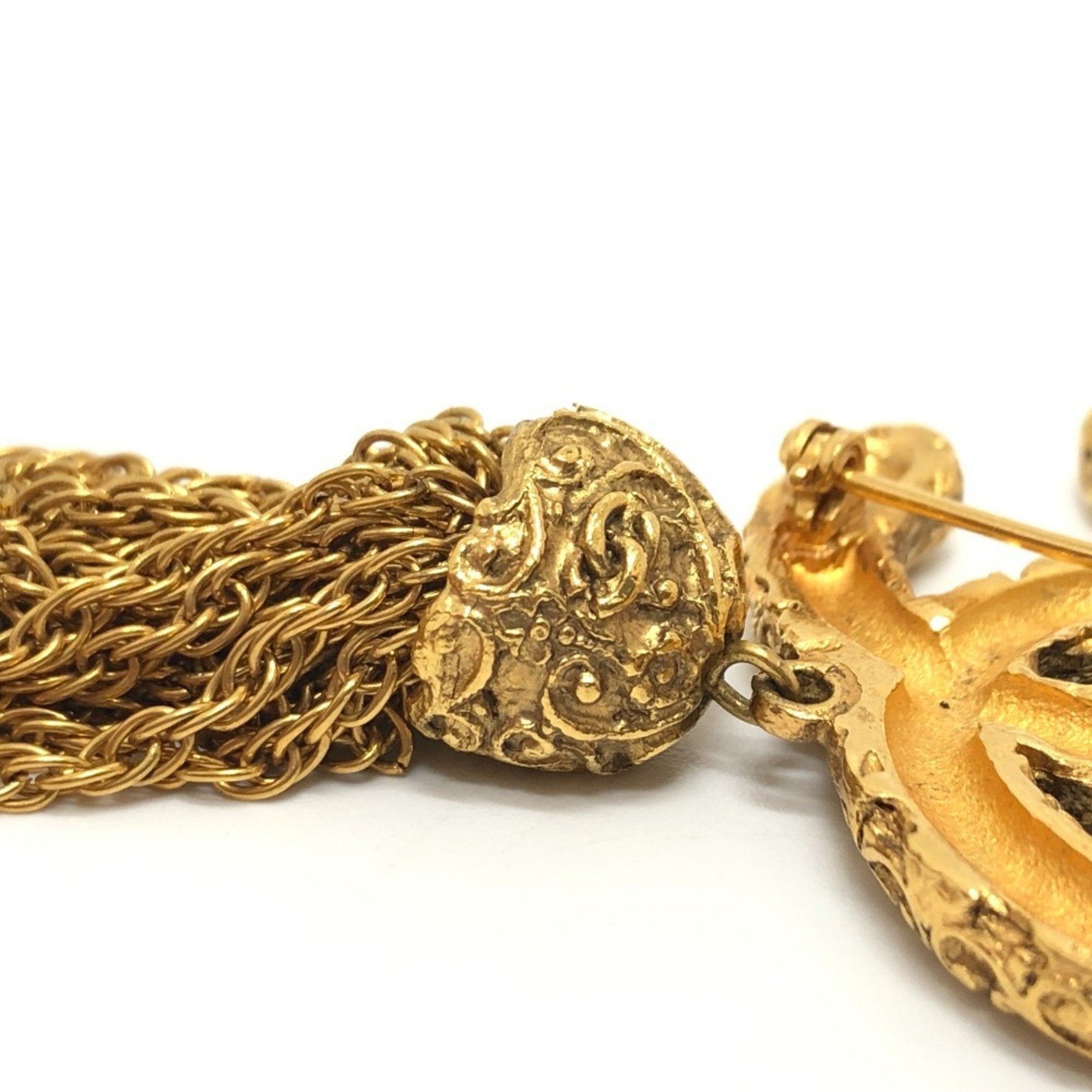 CC Logo Brooch Gold-Tone Metal