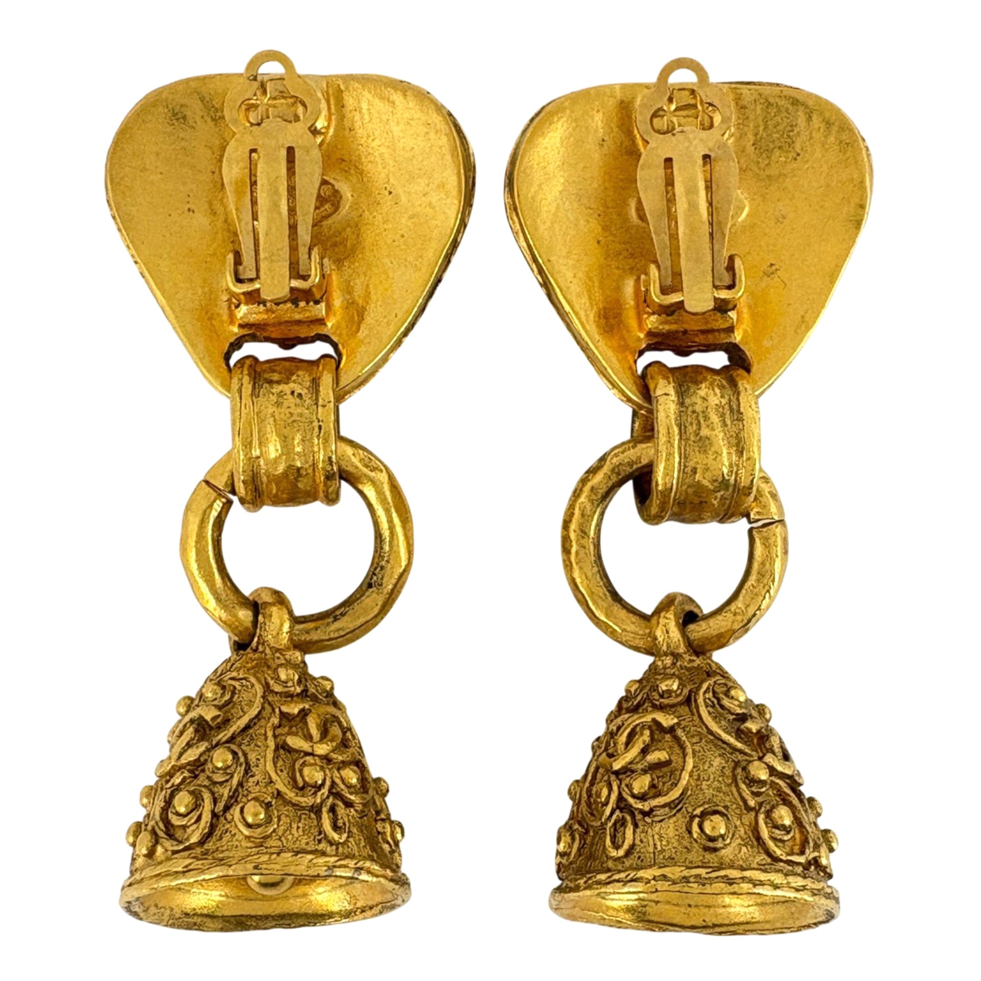 CC Logo Clip-On Earrings Metal Gold-Tone Metal