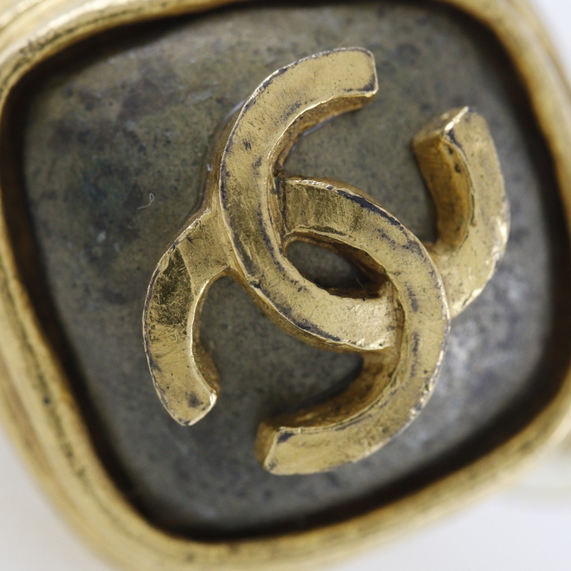 Clip-On Earrings Clip-On Gold-Tone Metal