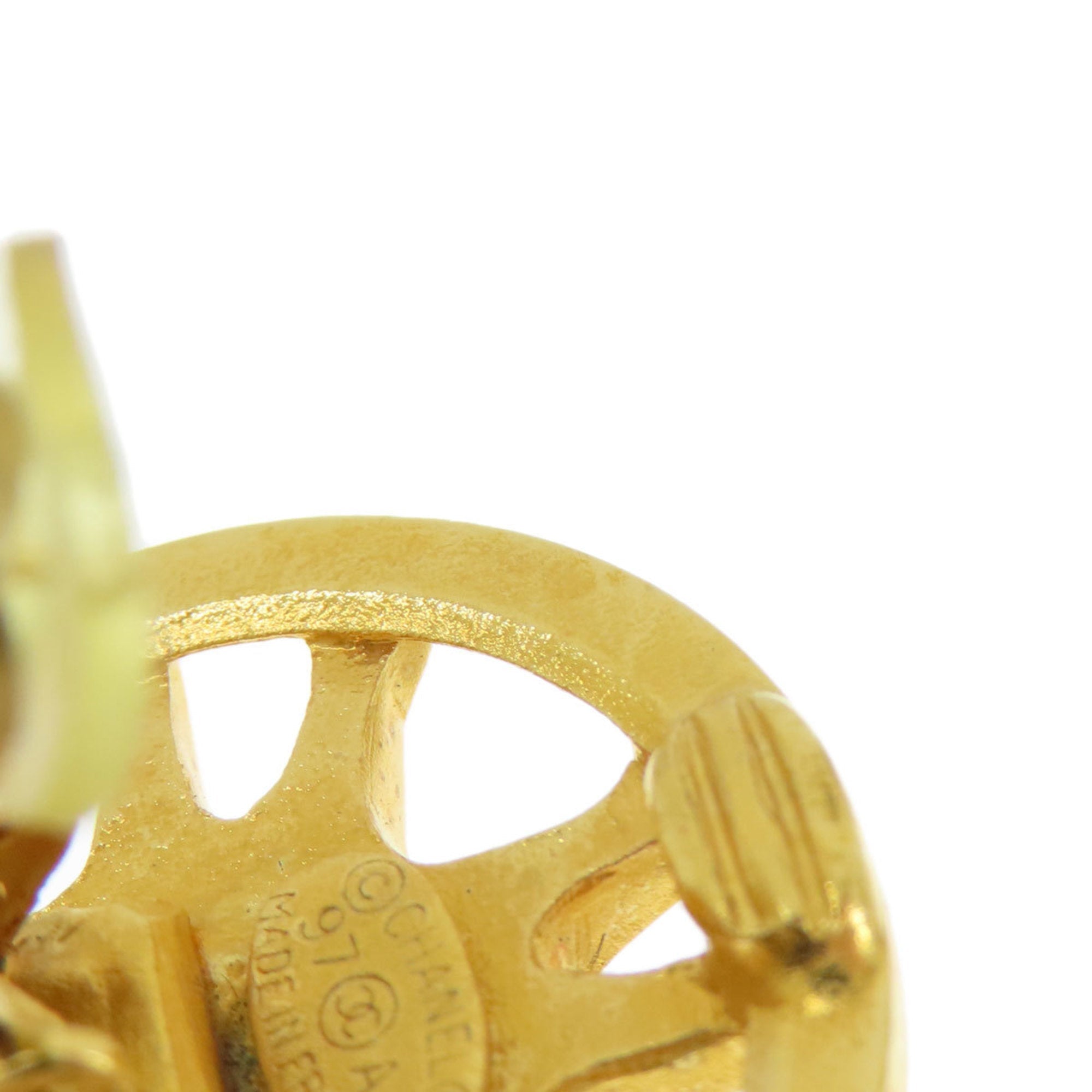 CC Logo Clip-On Earrings Gold-Tone Metal Gold-Tone Metal