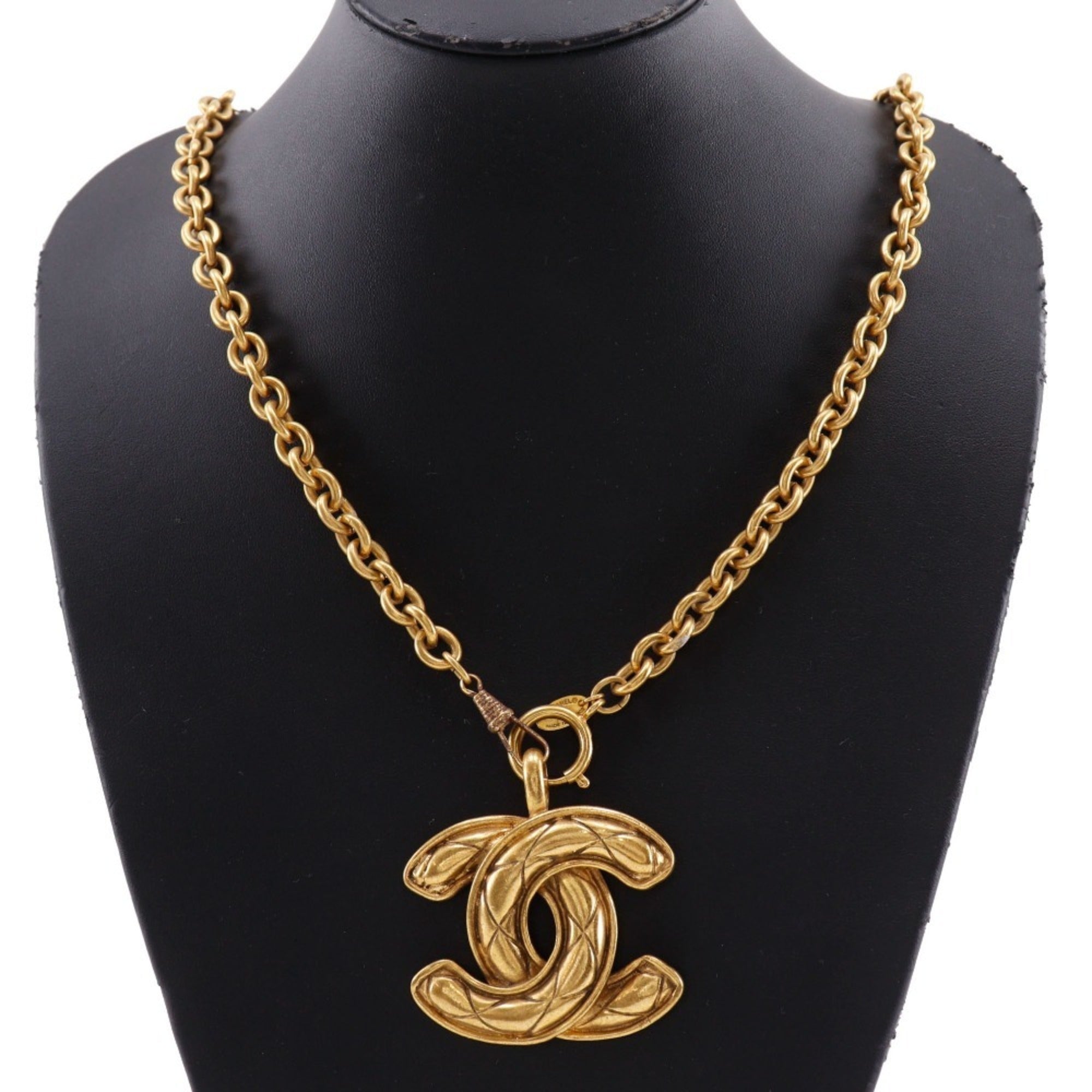 CC Logo Pendant Necklace Metal