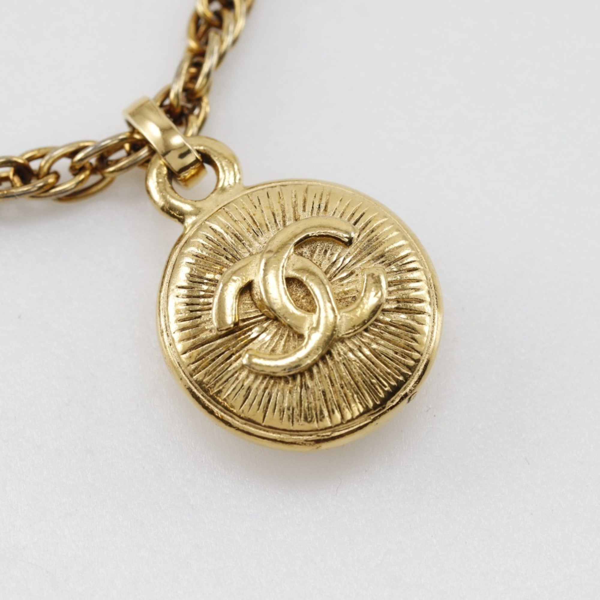 CC Logo Pendant Necklace Metal