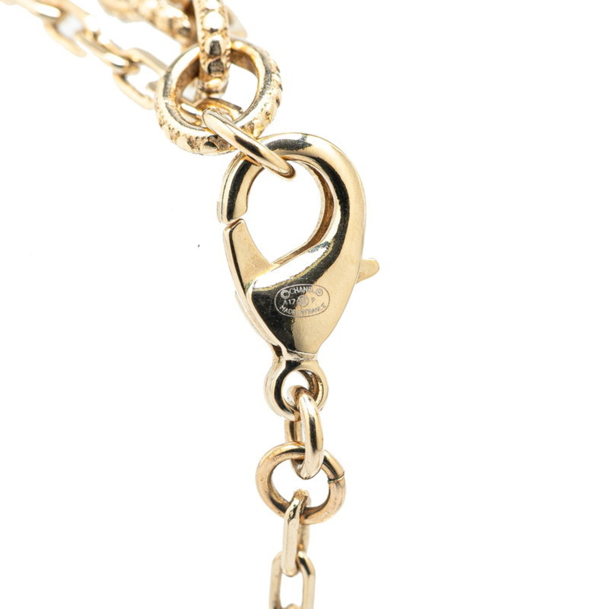 CC Logo Pendant Necklace Metal