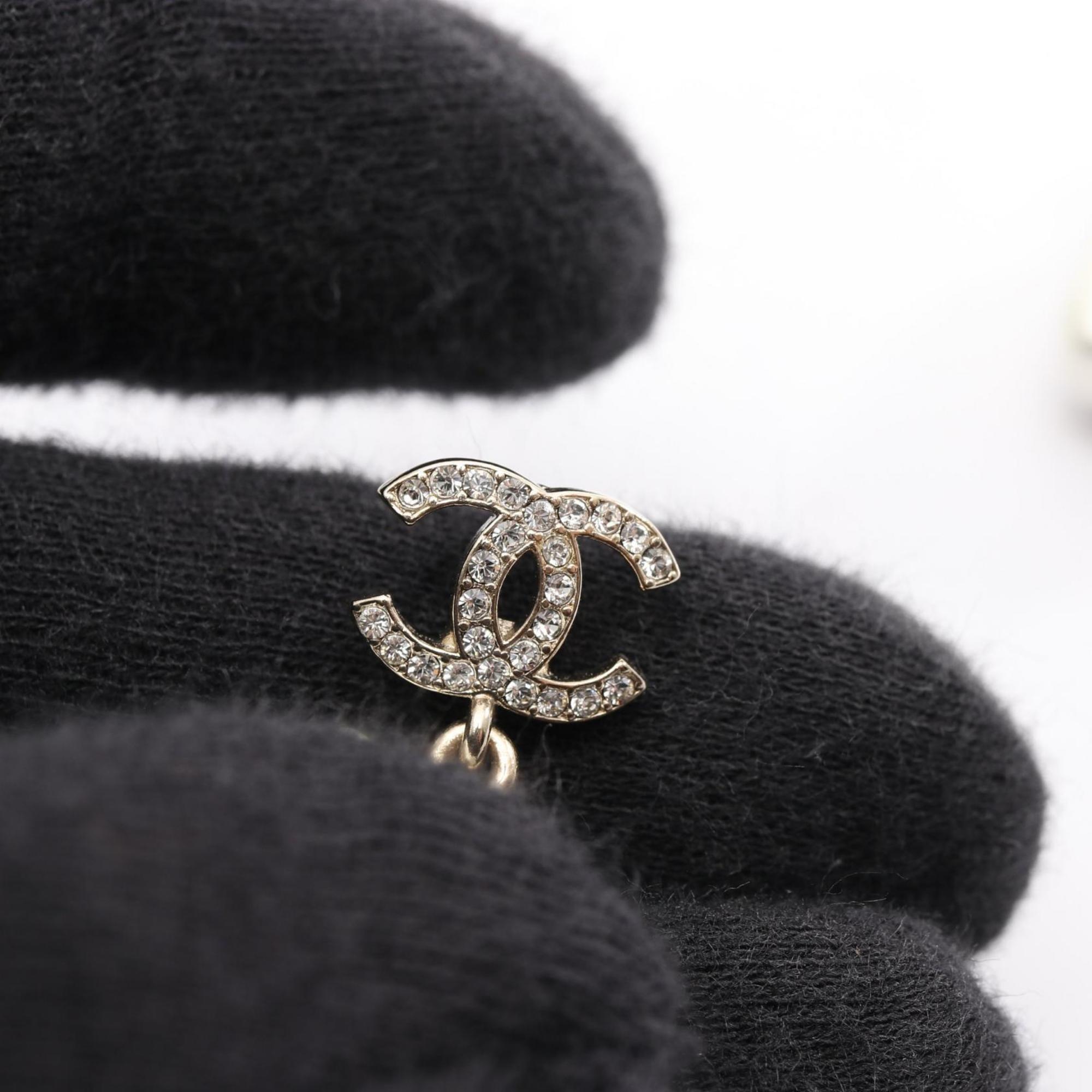 CC Logo Earrings Metal