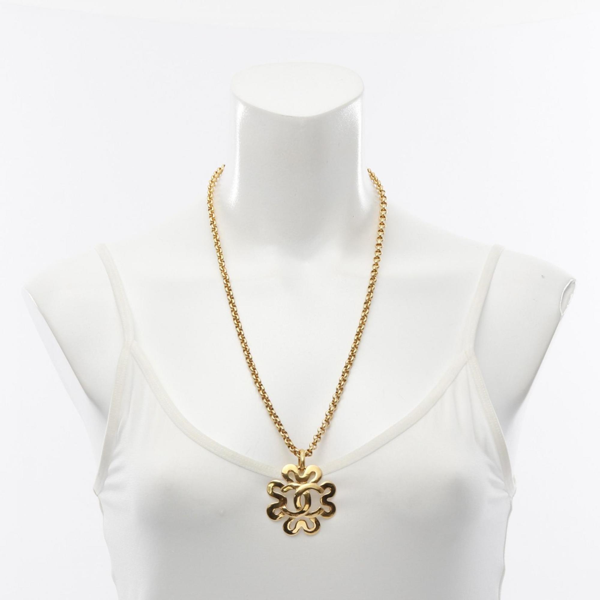 CC Logo Pendant Necklace Metal