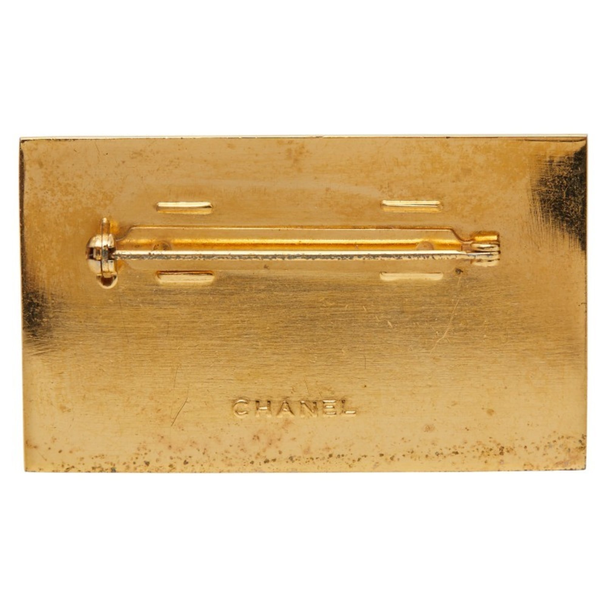 Plate Brooch Metal