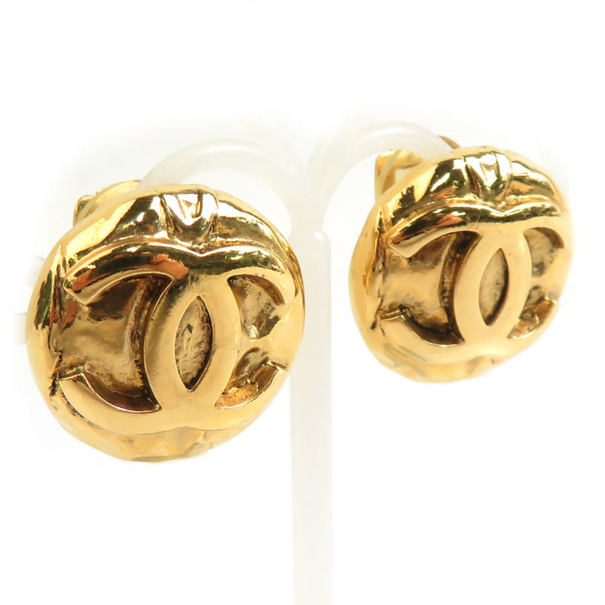 CC Logo Clip-On Earrings Gold-Tone Metal Gold-Tone Metal