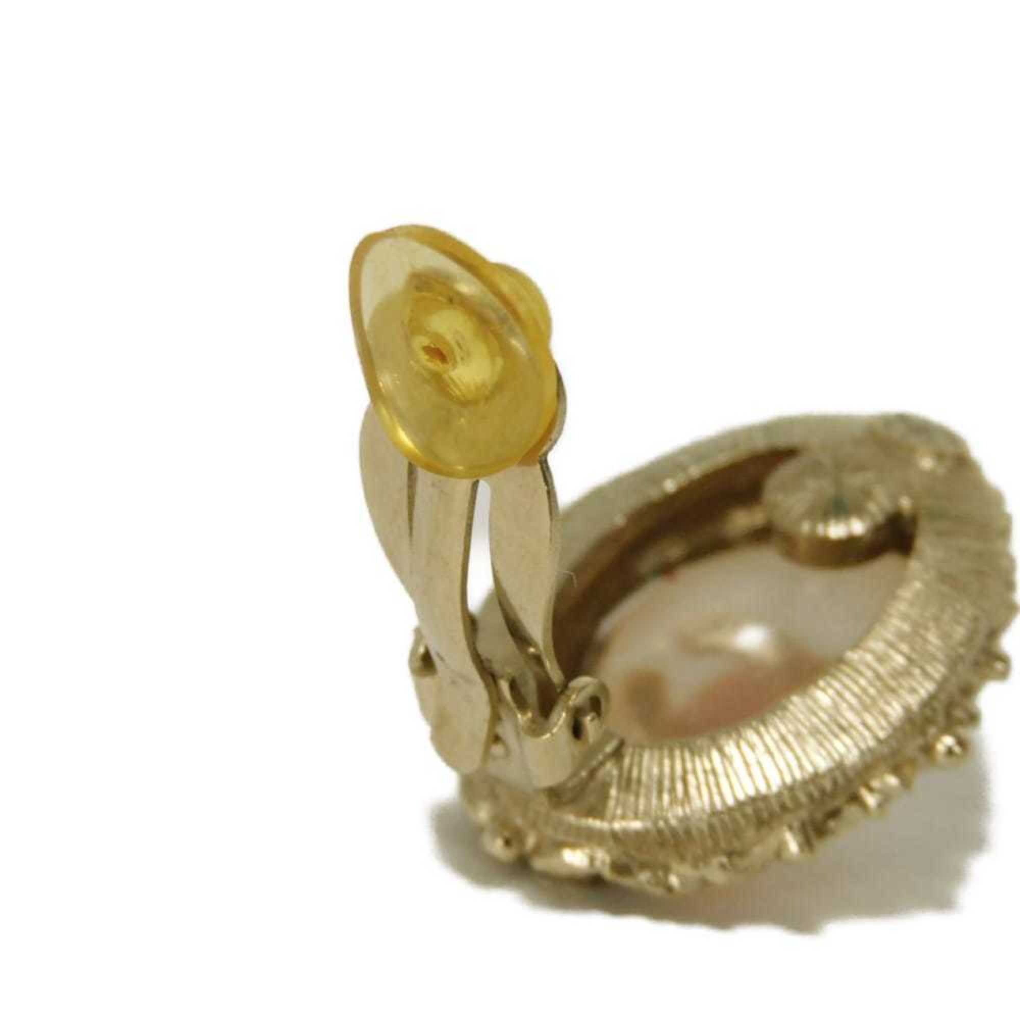 CC Logo Clip-On Earrings Gold-Tone Metal Gold-Tone Metal