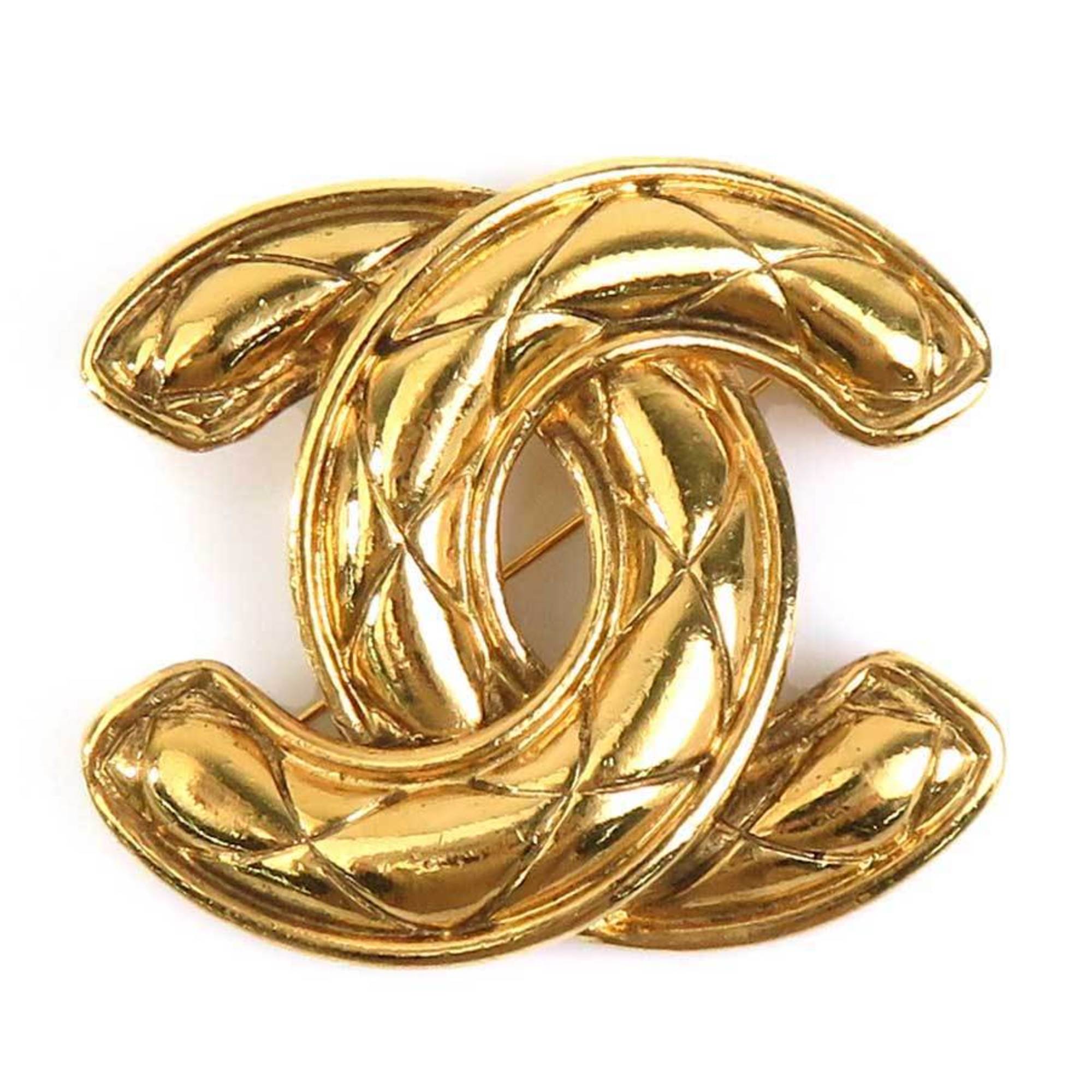 CC Logo Brooch Gold-Tone Metal
