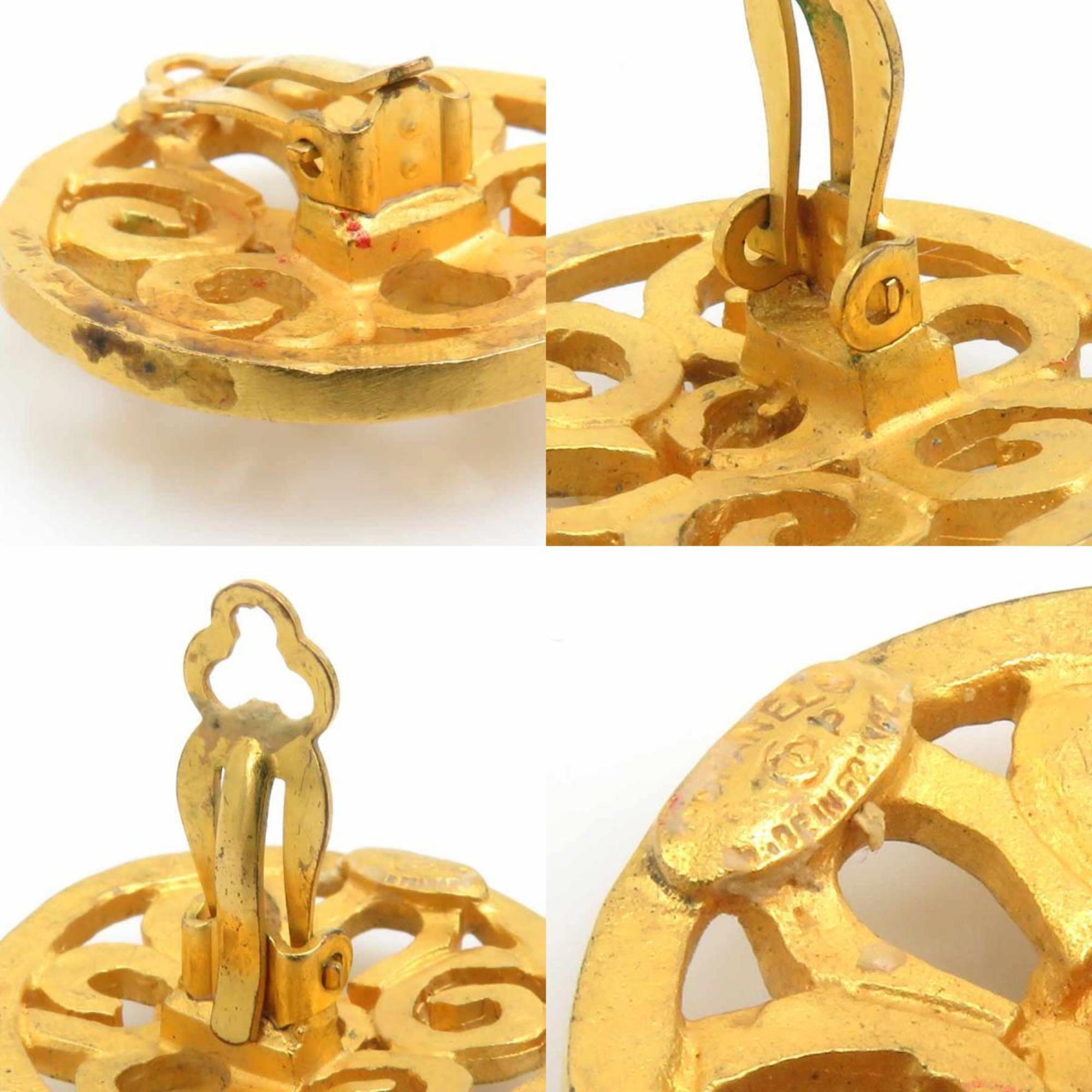 Clip-On Earrings Clip-On Gold-Tone Metal