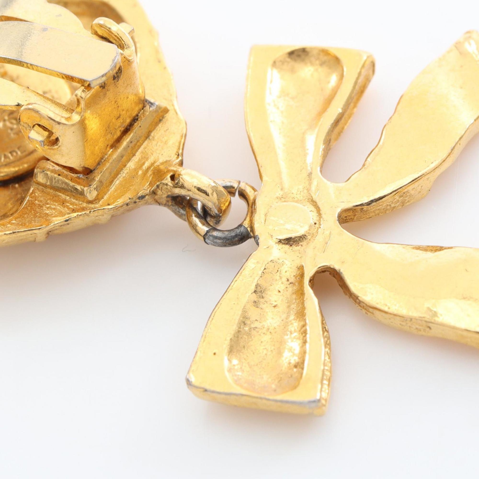 Matelasse Ribbon Earrings Metal Gold-Tone Metal