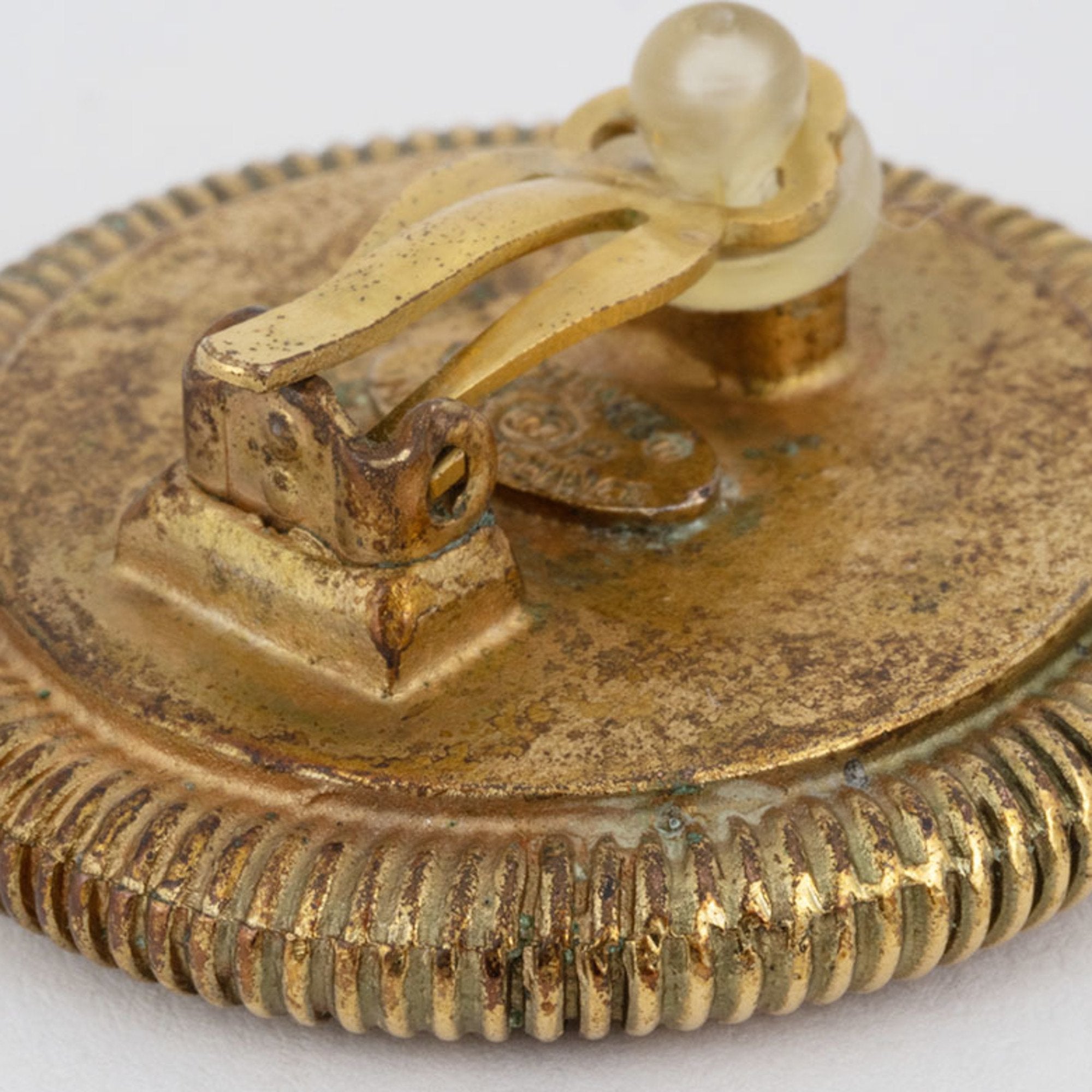 Clip-On Earrings Shell