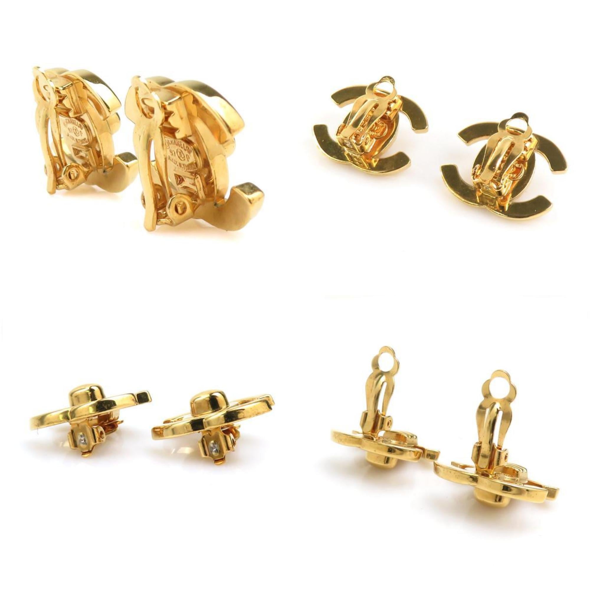 CC Logo Clip-On Earrings Gold-Tone Metal Gold-Tone Metal