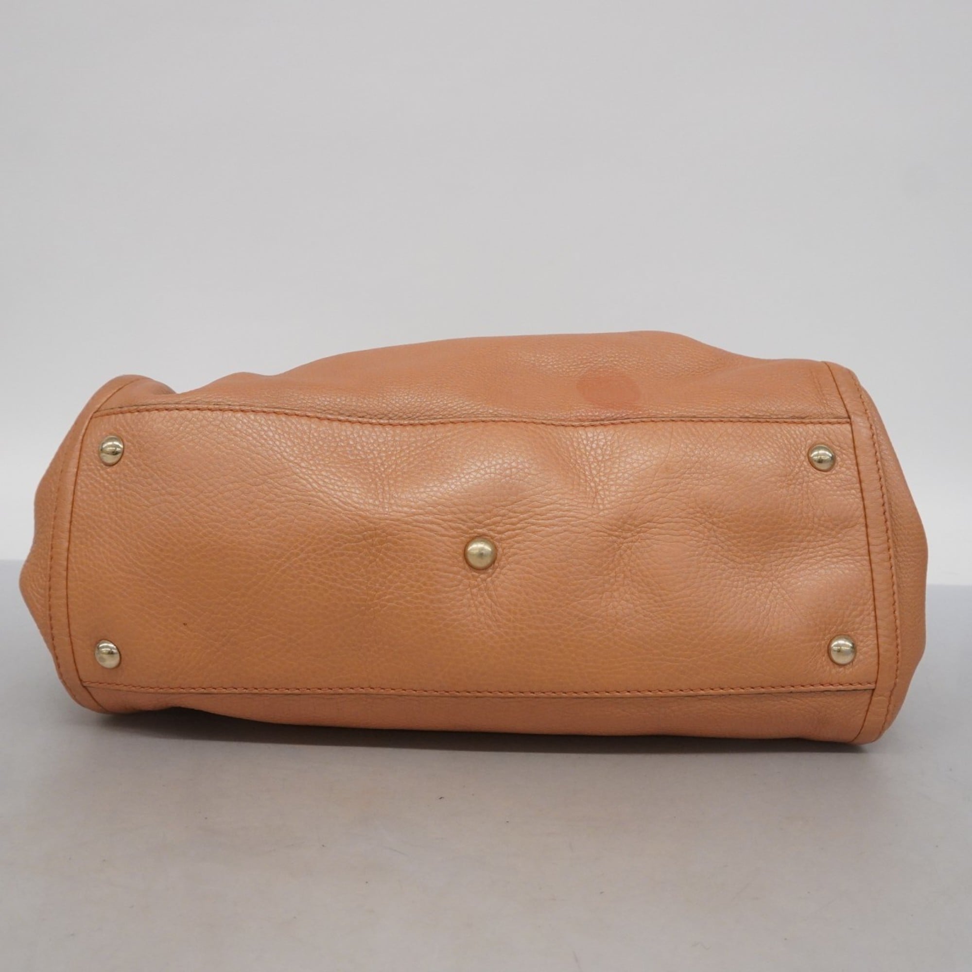Soho Shoulder Bag Leather Medium