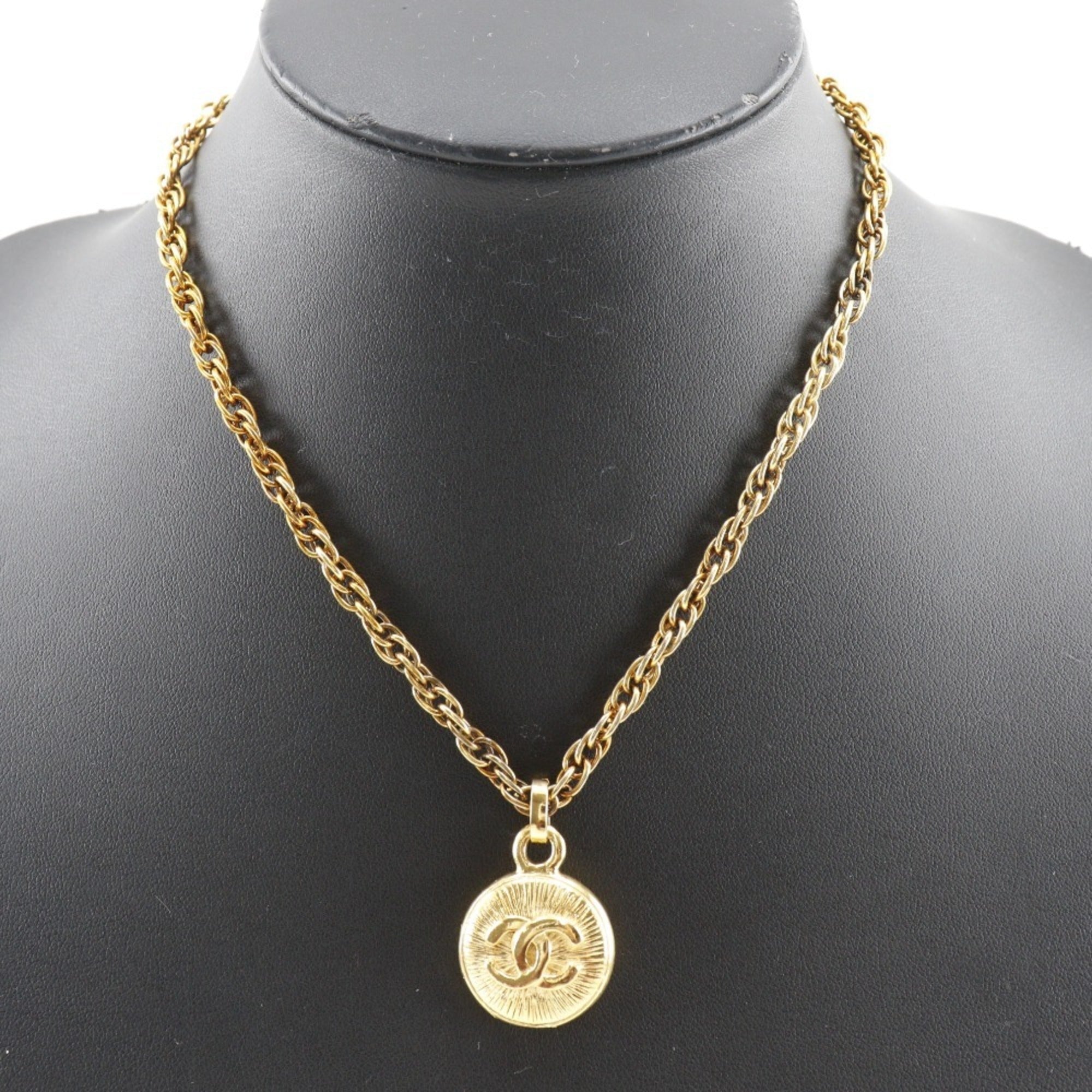 CC Logo Pendant Necklace Metal