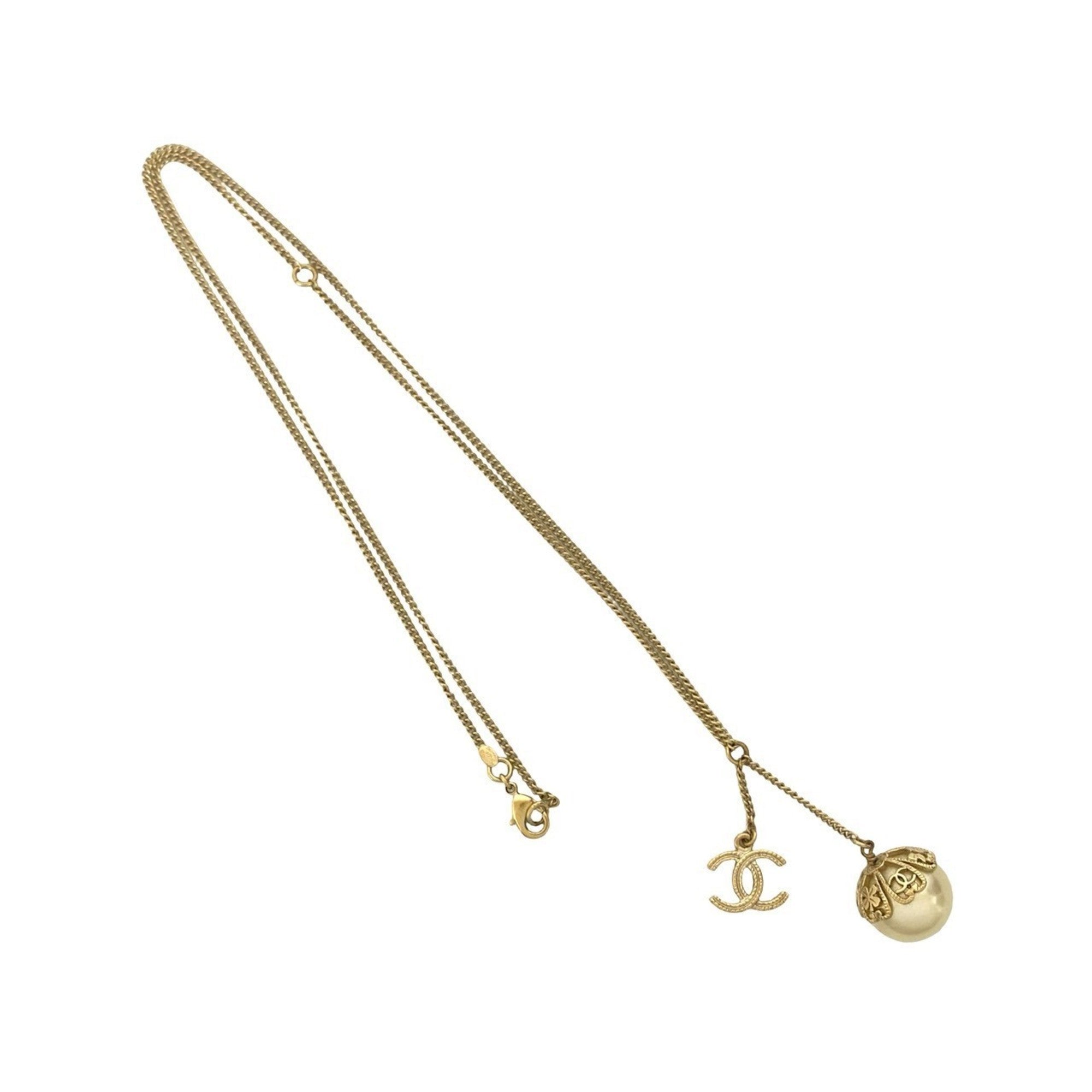 CC Logo Pendant Necklace Metal