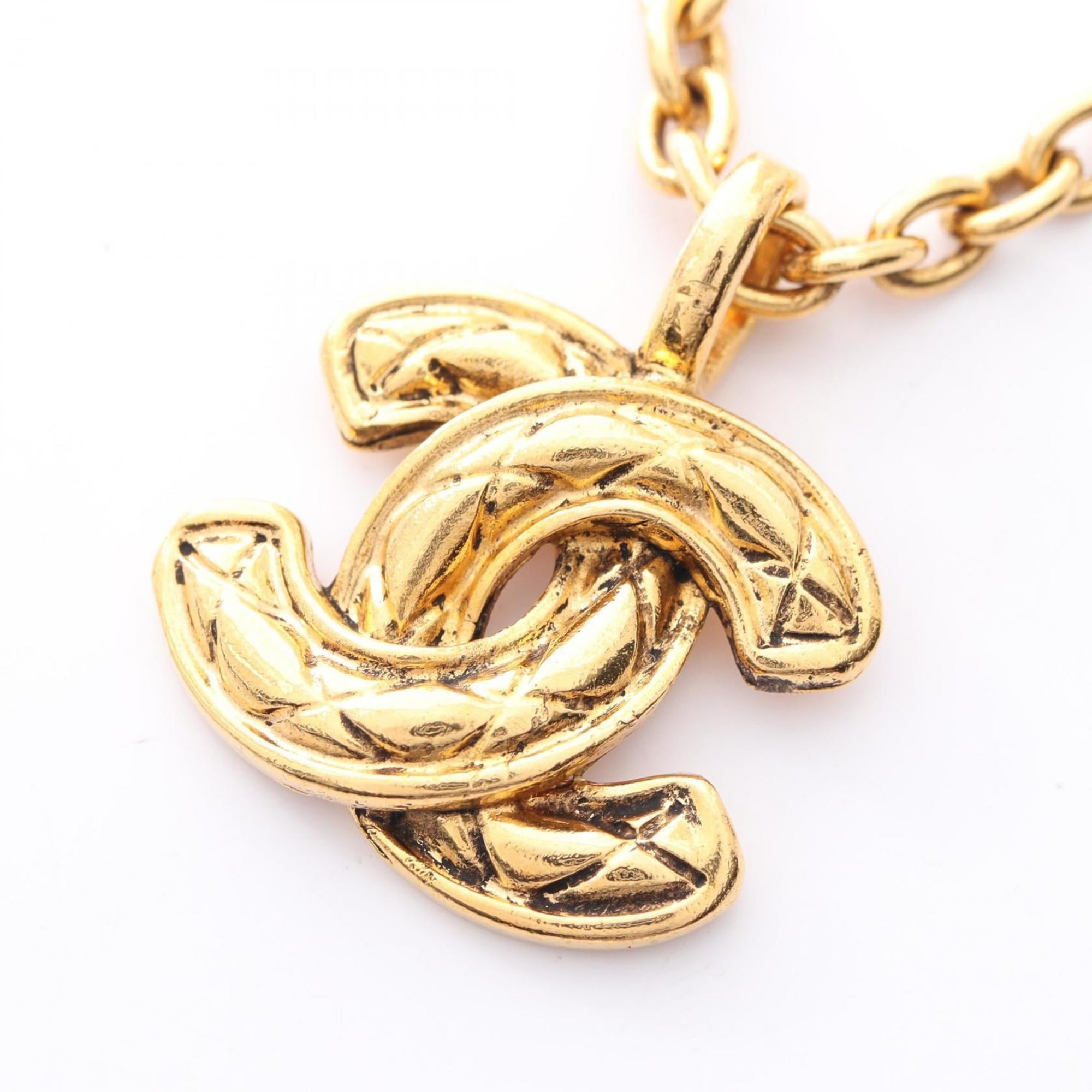 CC Logo Pendant Necklace Metal