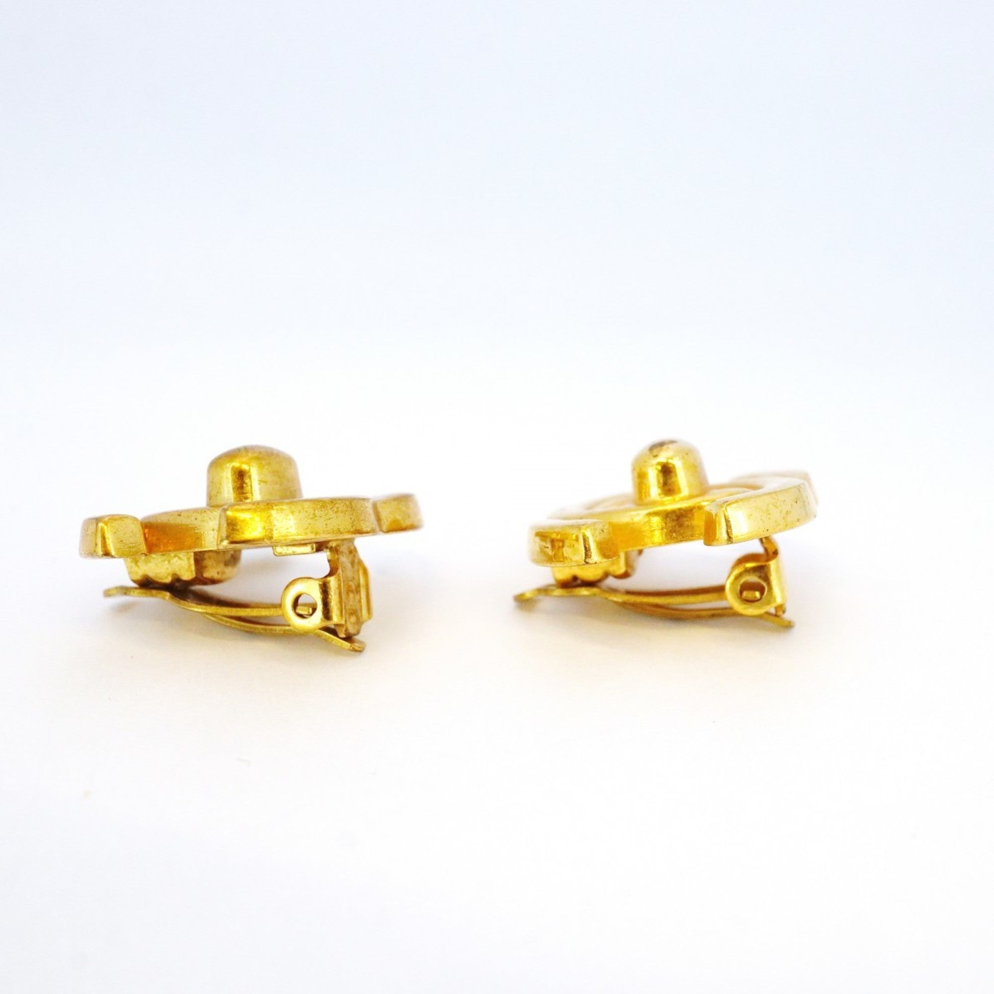 CC Logo Lock Clip-On Earrings Metal Gold-Tone Metal
