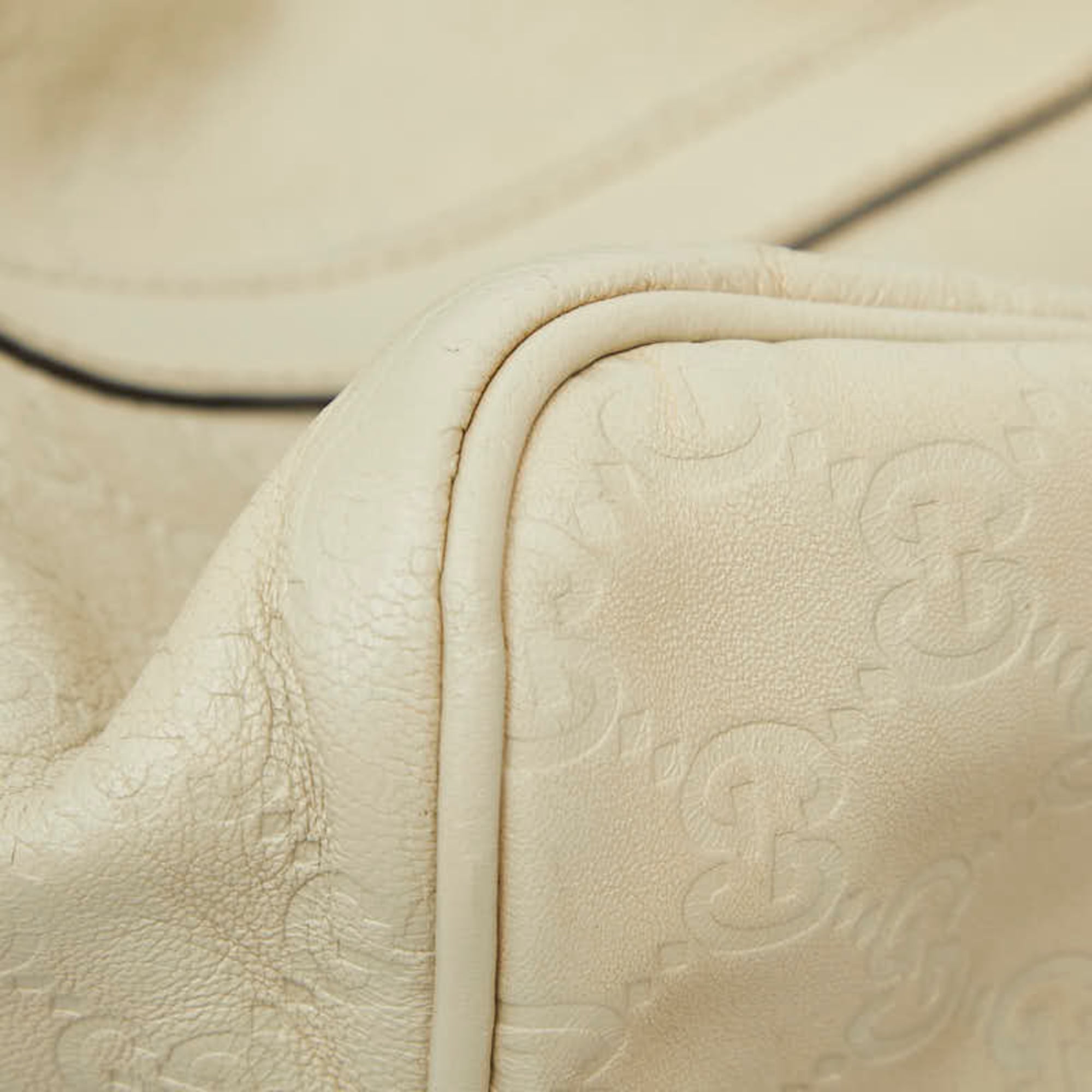 Joy Boston Bag Guccissima Leather Medium