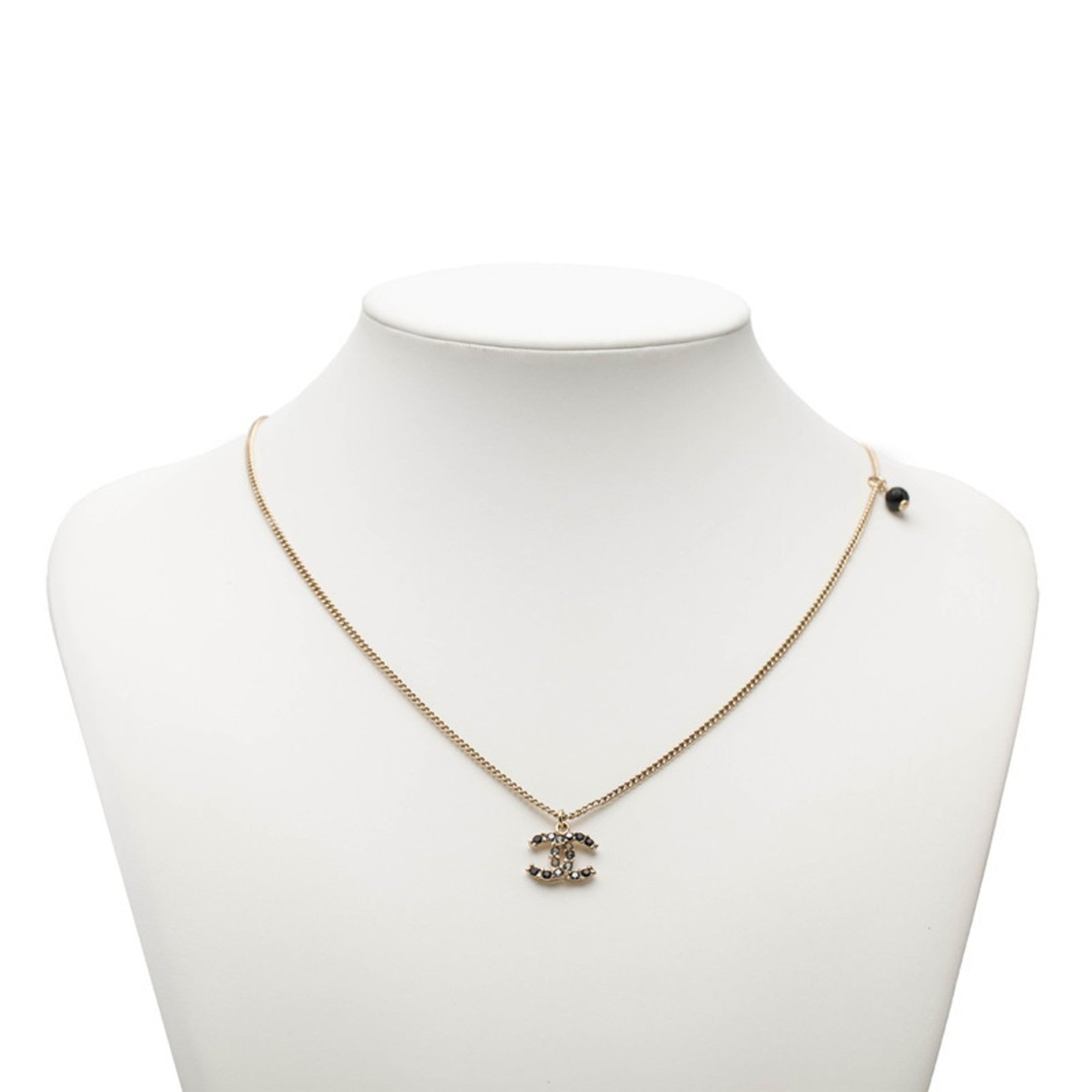 CC Logo Pendant Necklace Metal