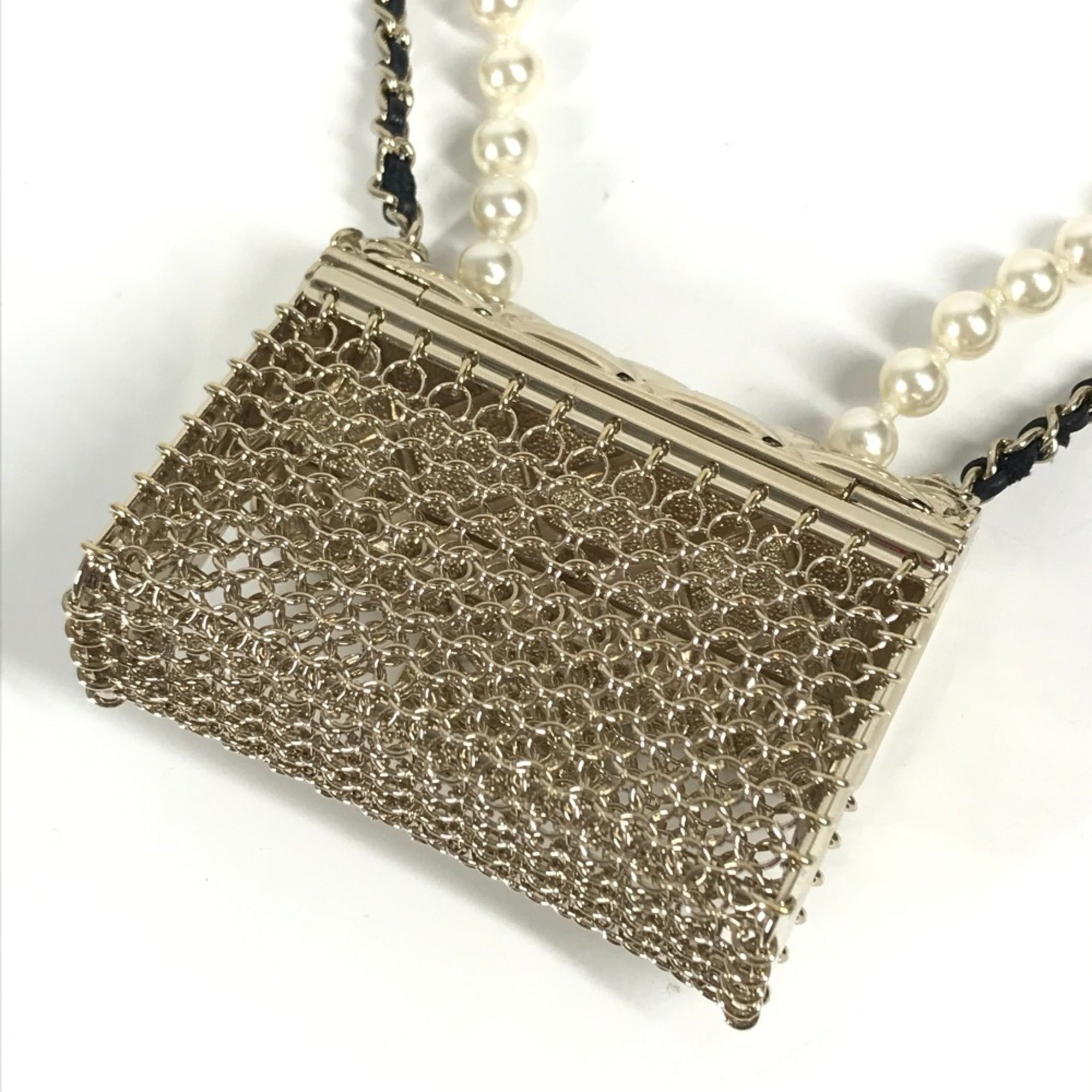 CC Logo Chain Necklace Gold-Tone Metal