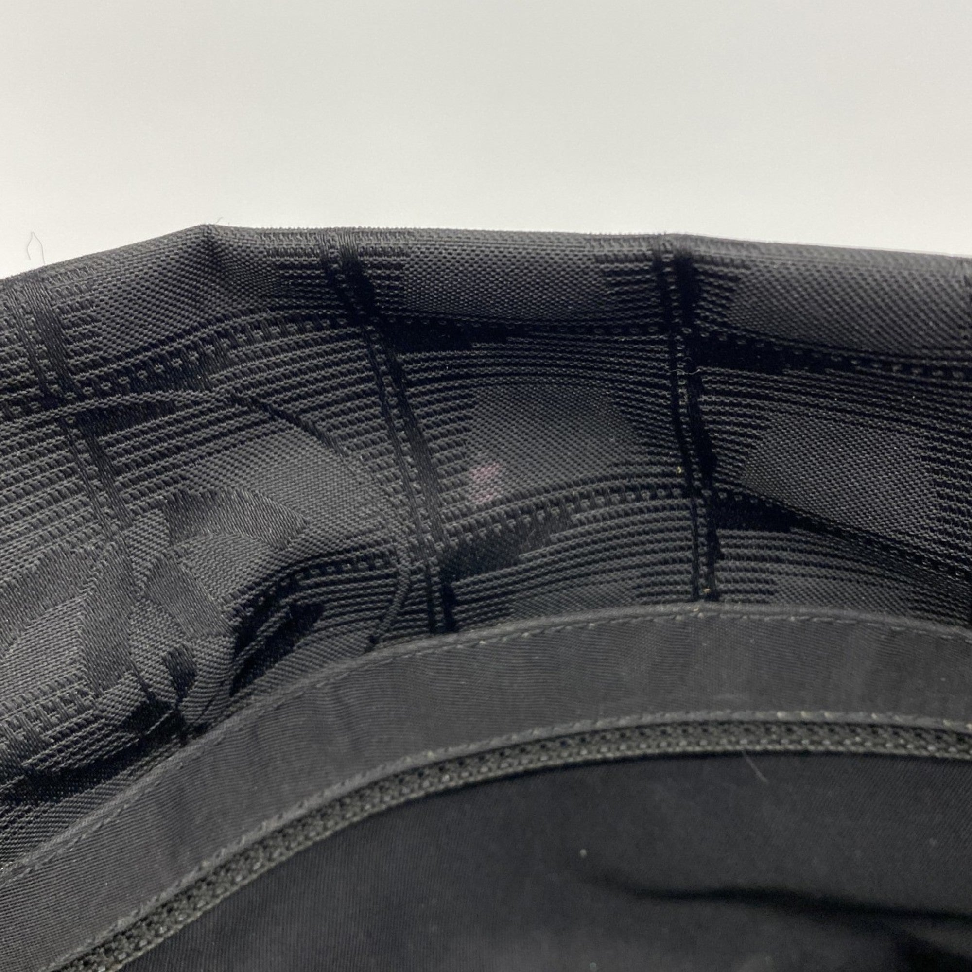 Travel Line Tote Nylon Medium