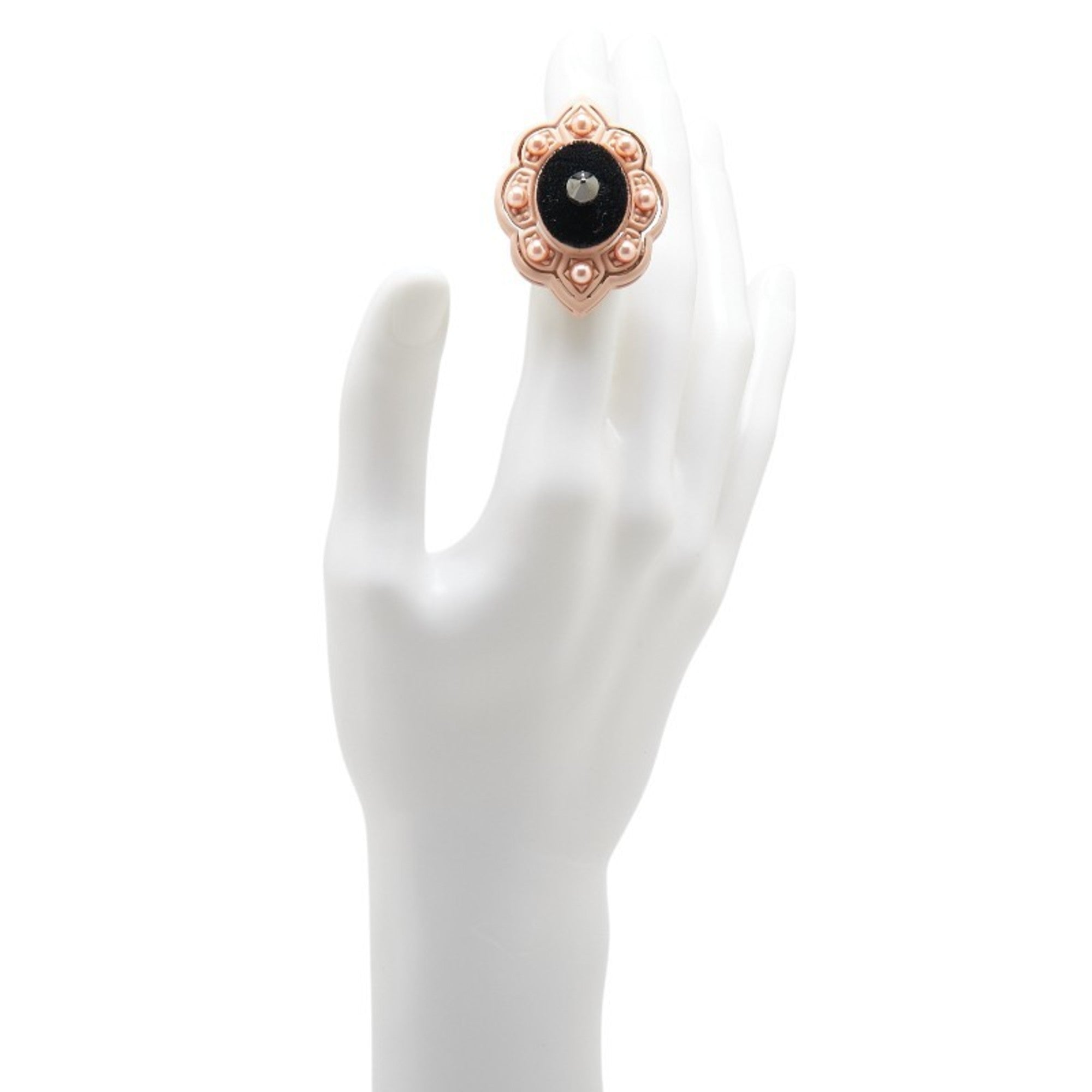 Ring Artificial Pearl And Plastic