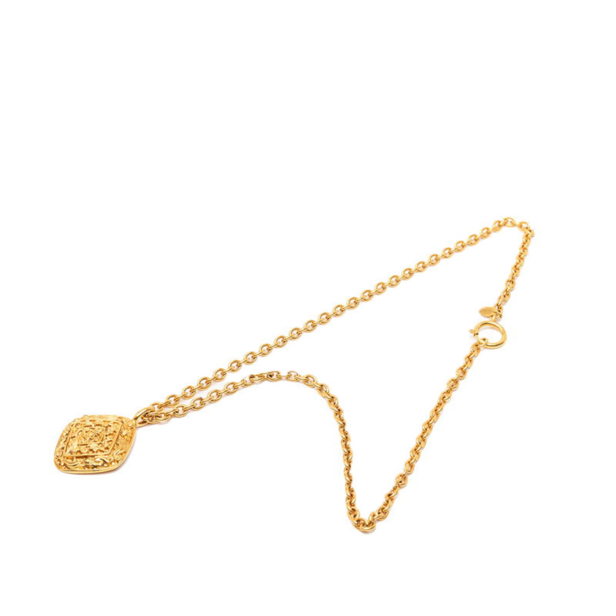 CC Logo Chain Pendant Necklace Metal