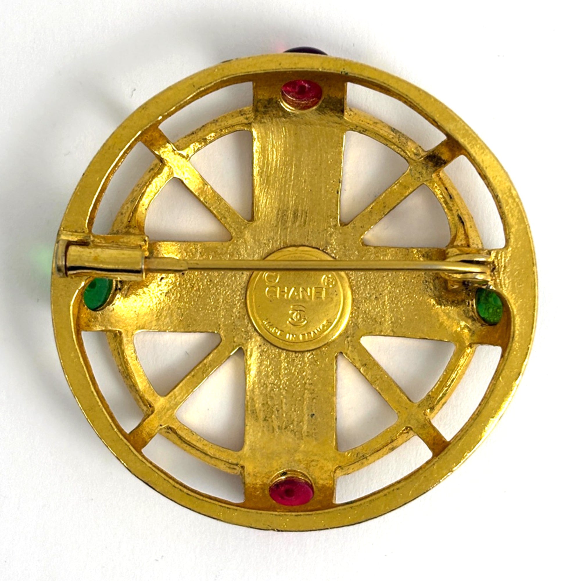 Brooch Metal Green and Red