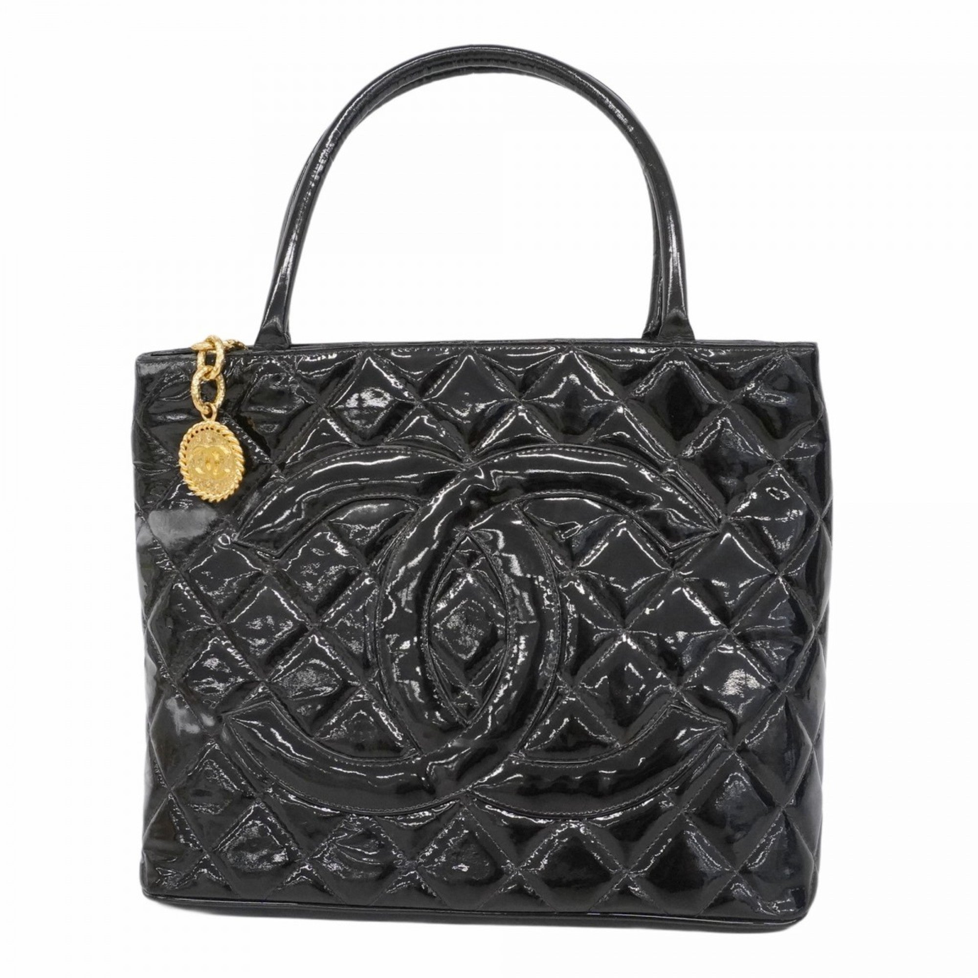 Medallion Tote Quilted Patent