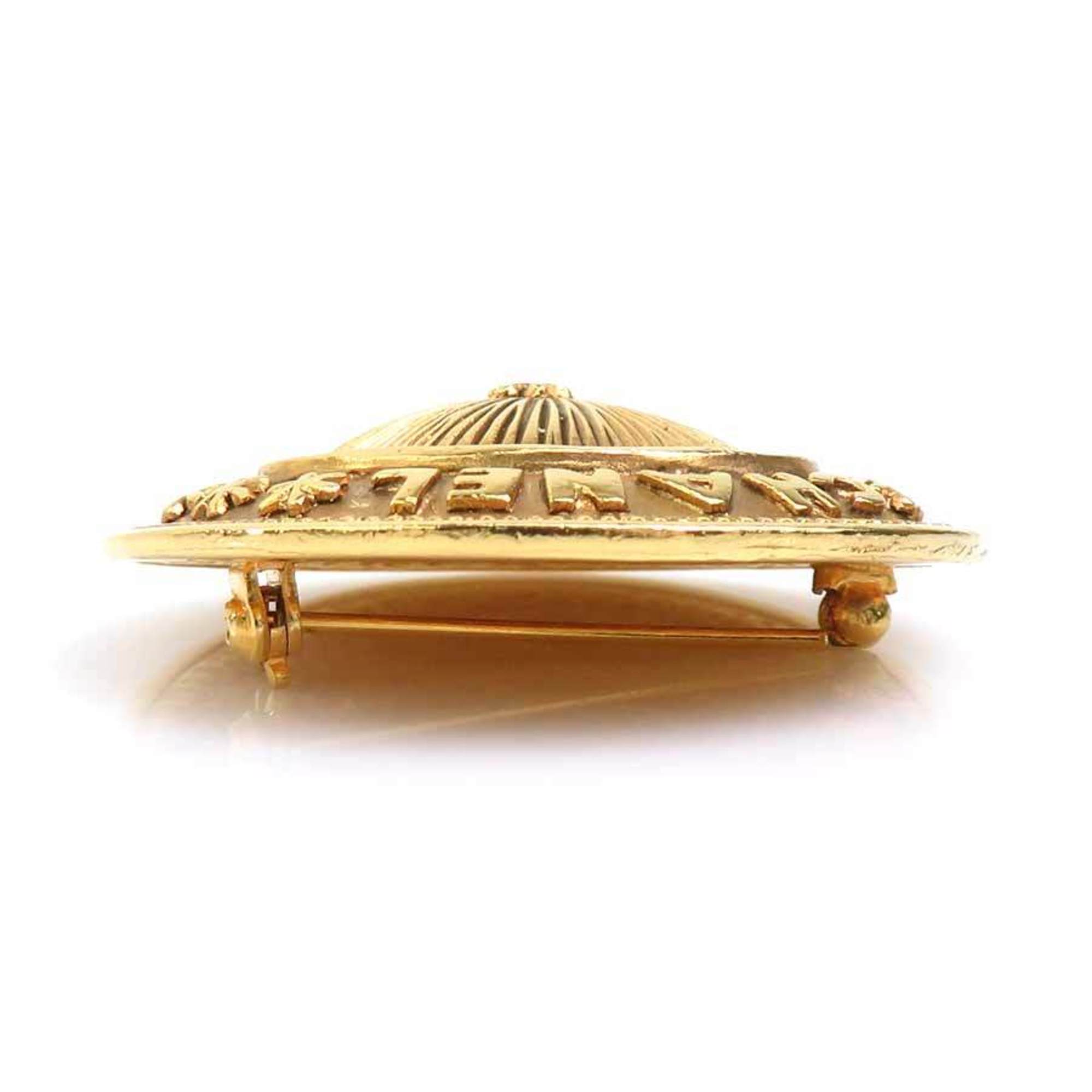 Brooch Metal Gold
