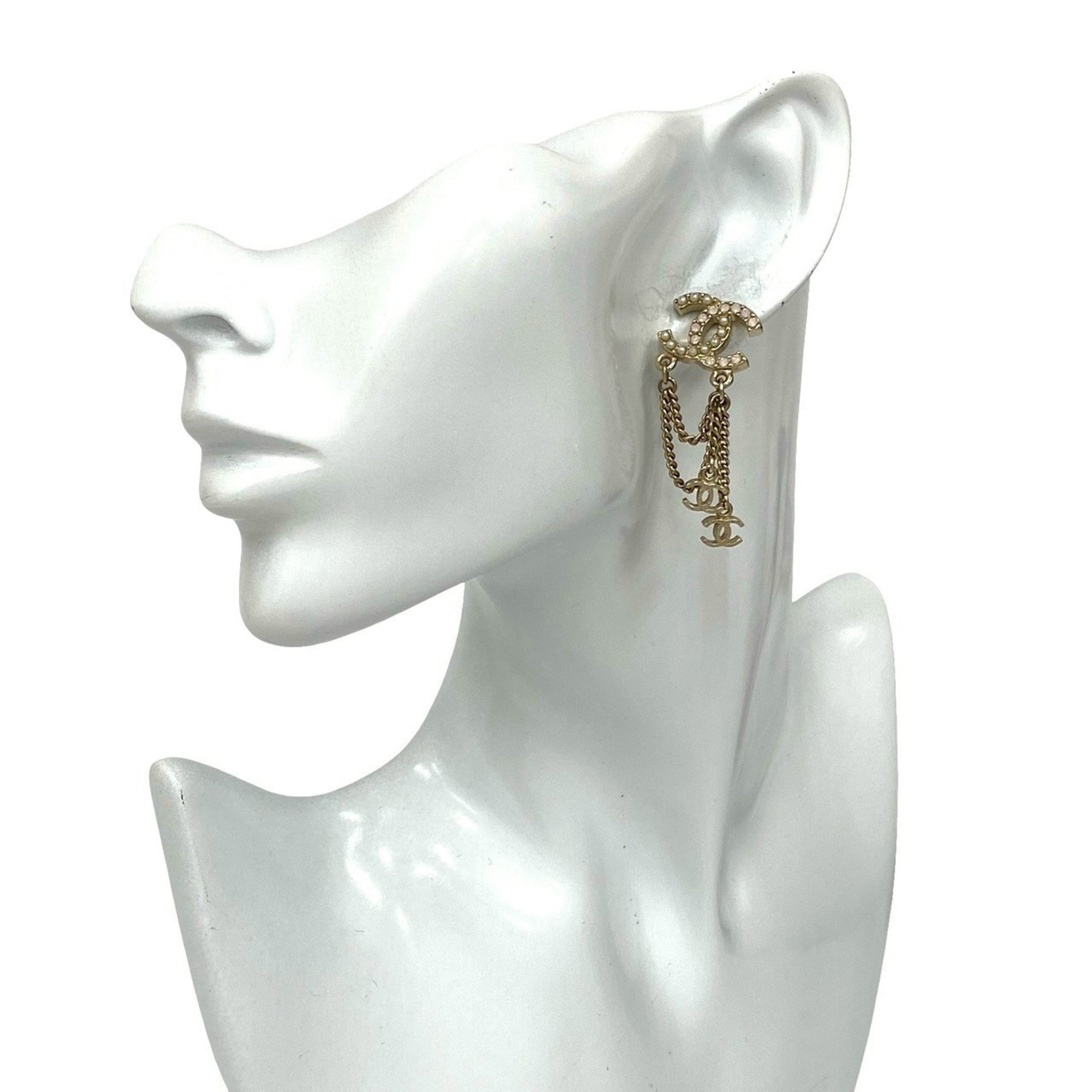 CC Logo Earrings Metal Gold-Tone Metal