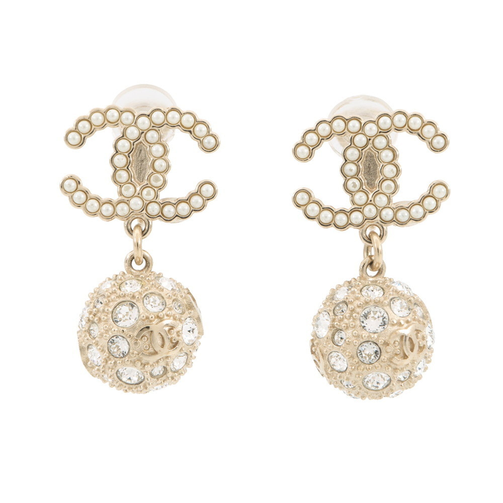 CC Logo Clip-On Earrings Gold-Tone Metal Gold-Tone Metal