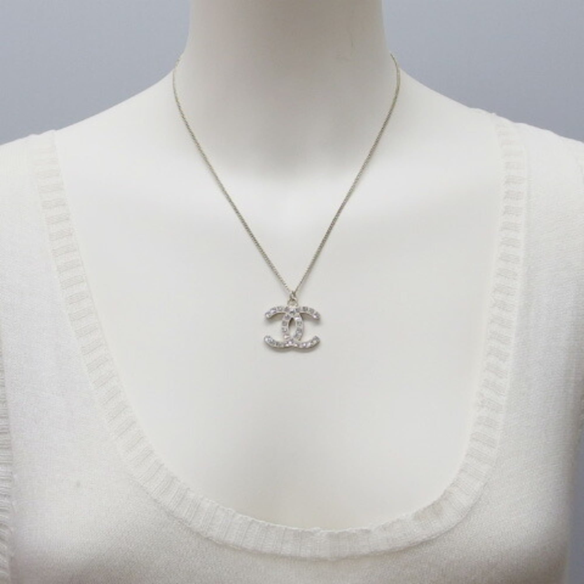 CC Logo Pendant Necklace Gold-Tone Metal