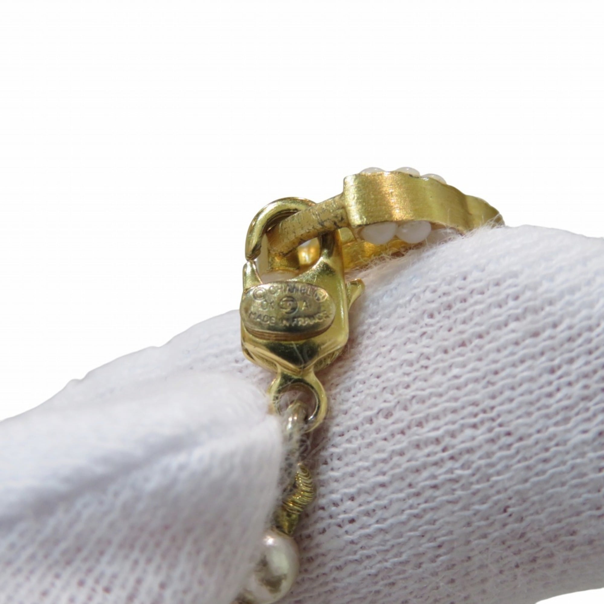 Pendant Necklace Artificial Pearl and Gold
